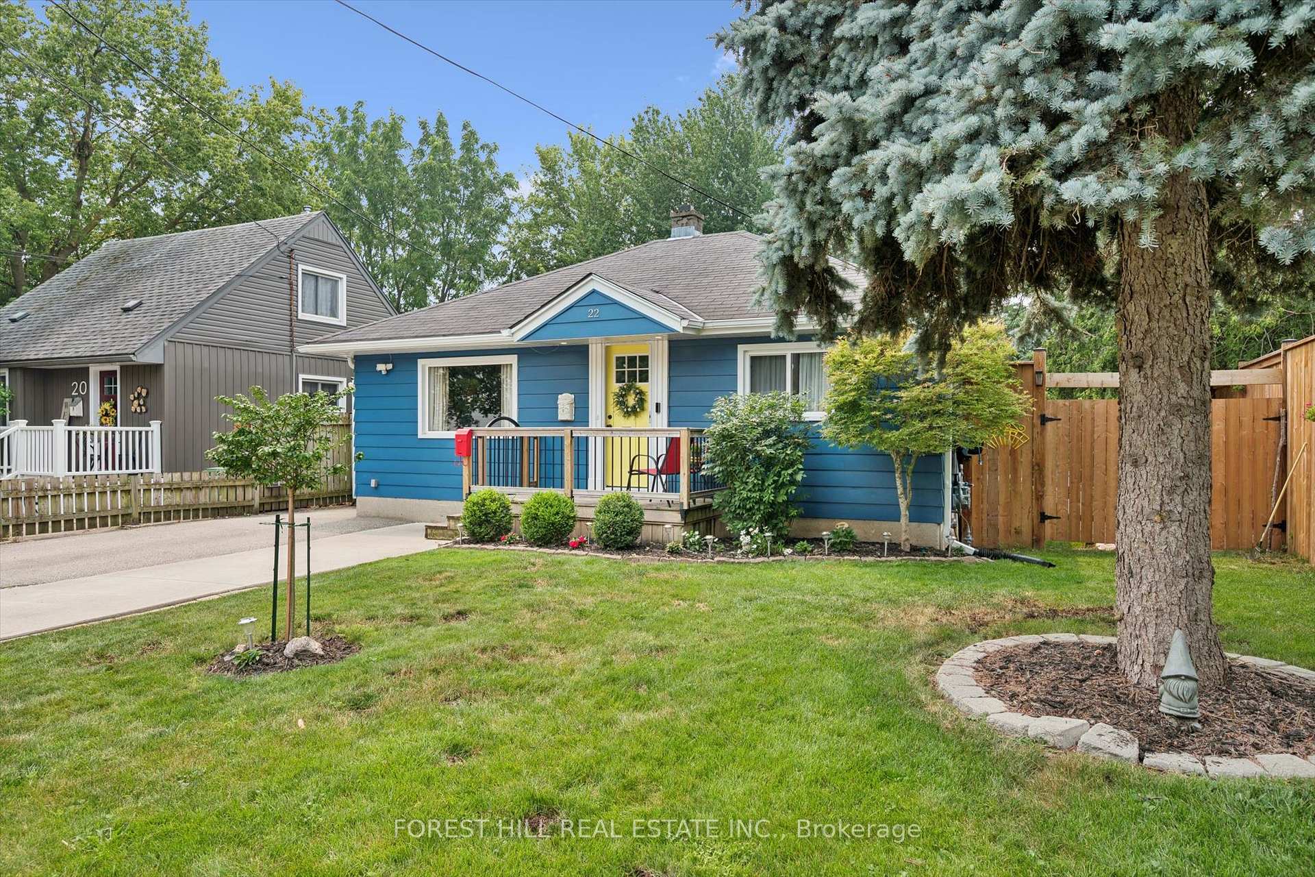Photo 4 of 22 Sleeman Avenue, Guelph, Junction/Onward Willow — HOMEH