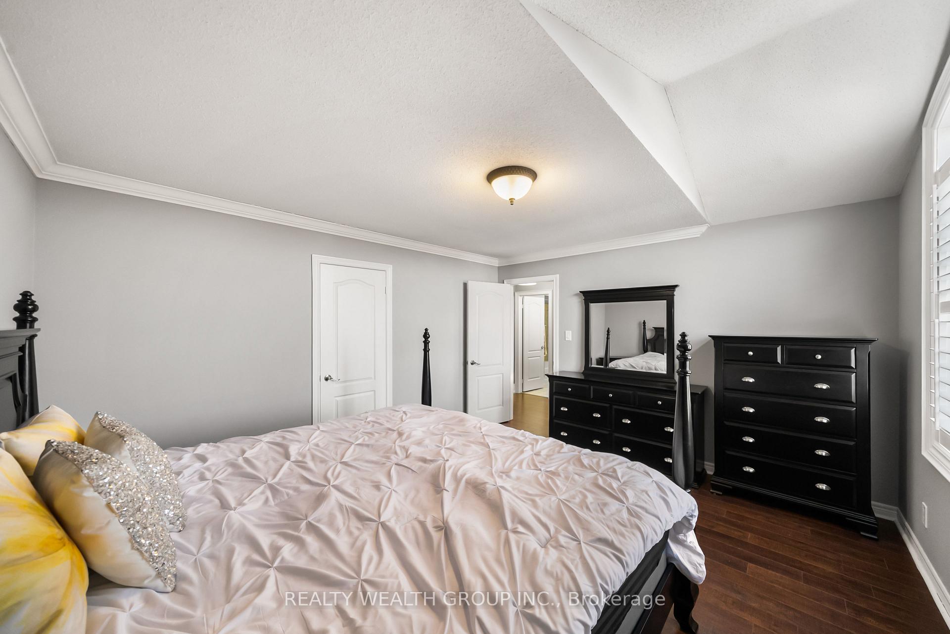 Photo 35 of 185 Regency View Heights, Vaughan, Rural Vaughan — HOMEH