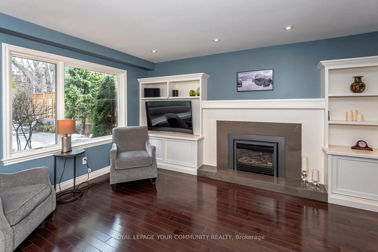 Photo 19 of 28 Woolsthorpe Crescent, Markham, German Mills — HOMEH
