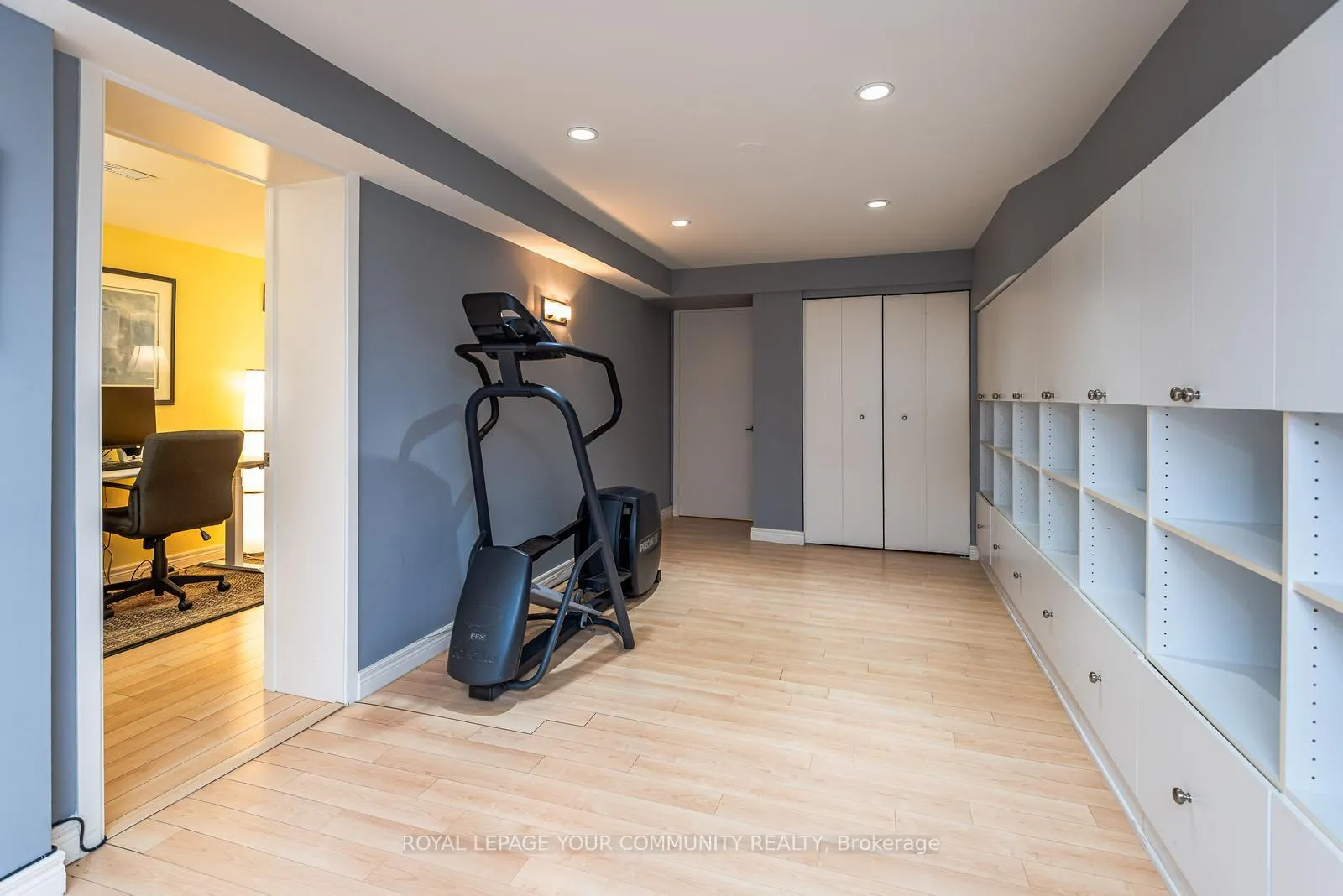 Photo 33 of 28 Woolsthorpe Crescent, Markham, German Mills — HOMEH
