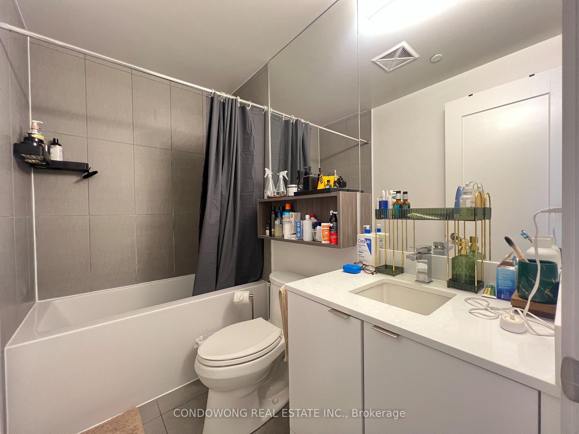 Photo 3 of Unit 1121, 121 Lower Sherbourne Street, Toronto, Waterfront Communities — HOMEH