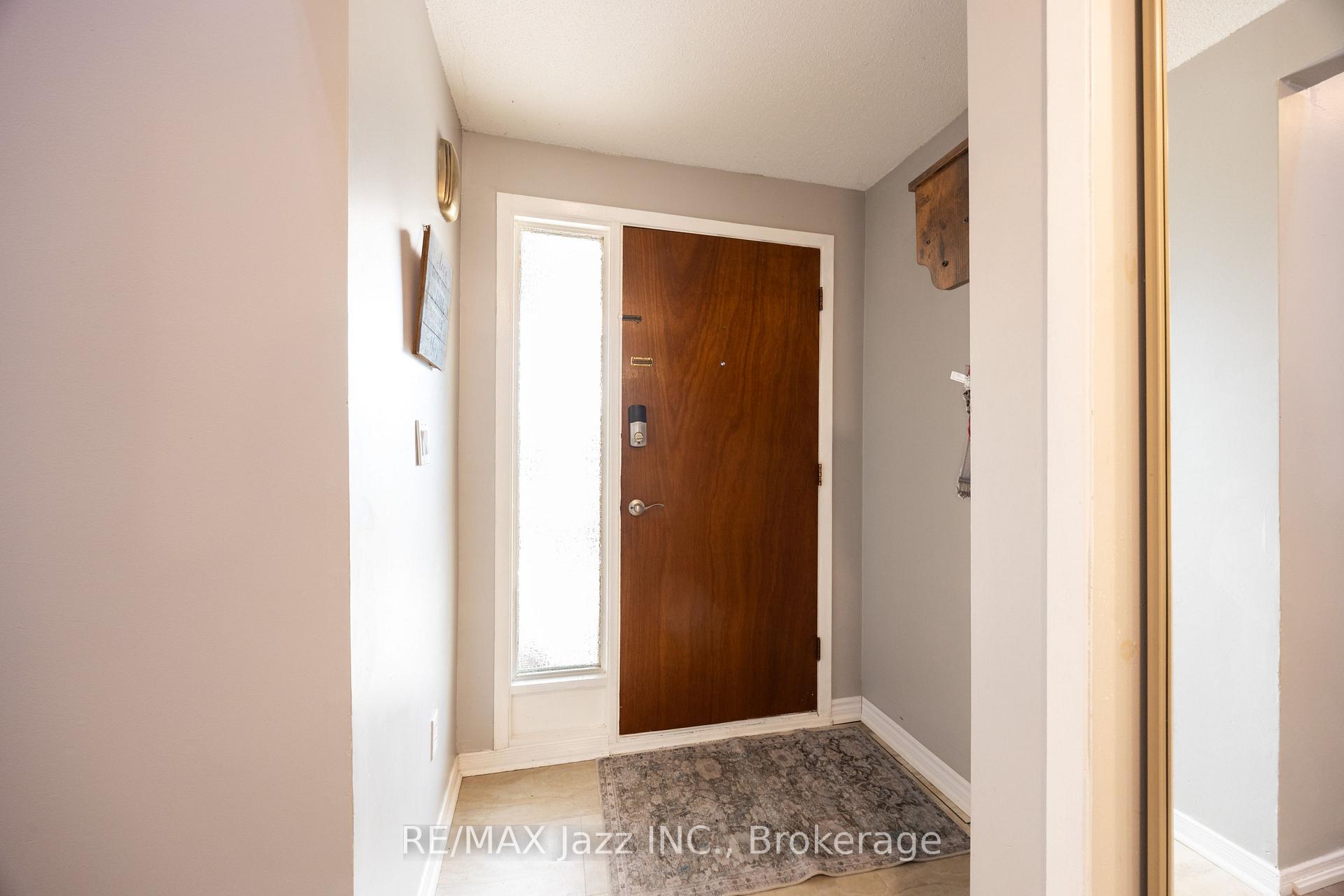 Photo 8 of 62 Crossley Drive, Port Hope — HOMEH