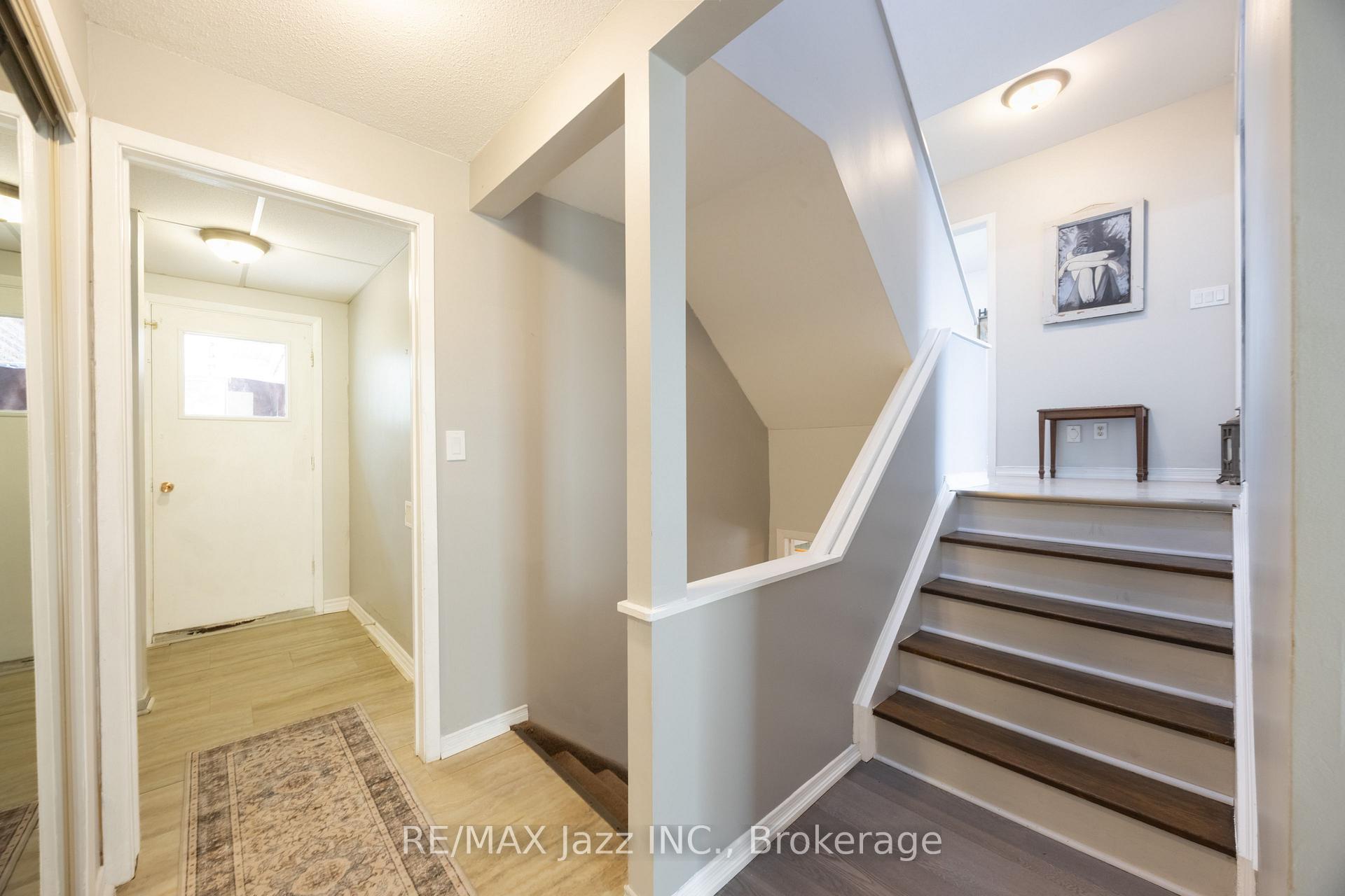 Photo 9 of 62 Crossley Drive, Port Hope — HOMEH