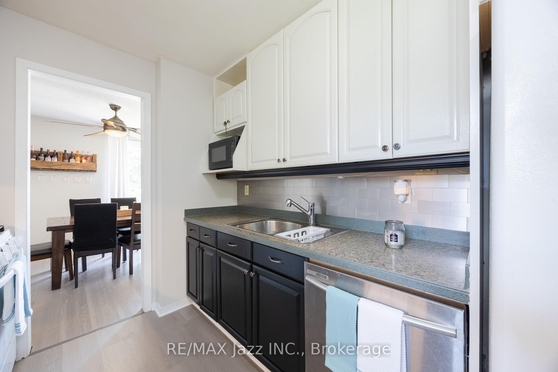 Photo 17 of 62 Crossley Drive, Port Hope — HOMEH