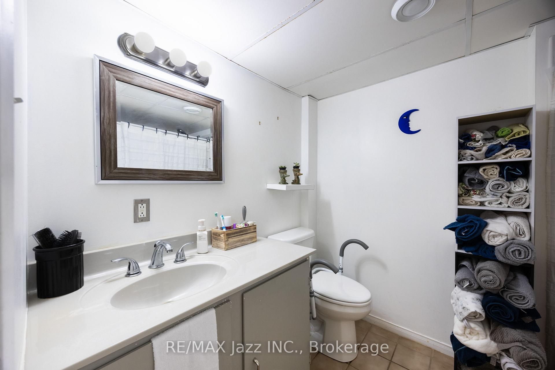 Photo 31 of 62 Crossley Drive, Port Hope — HOMEH
