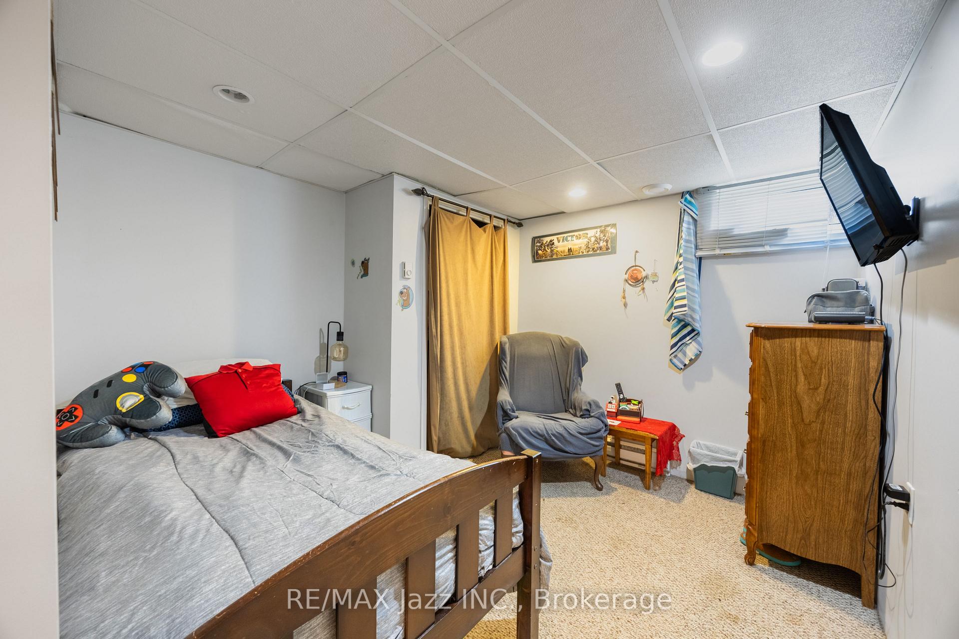 Photo 35 of 62 Crossley Drive, Port Hope — HOMEH