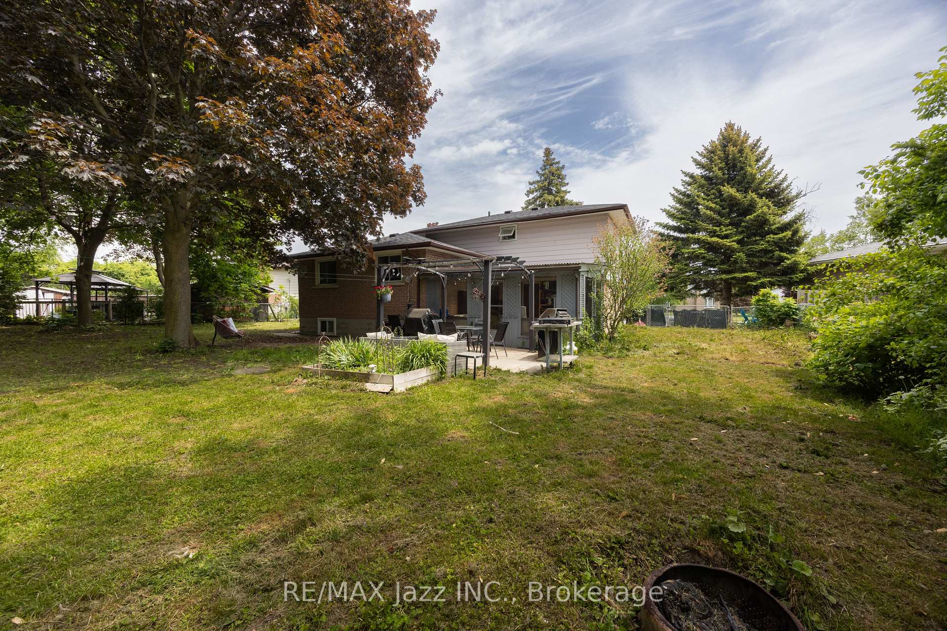 Photo 38 of 62 Crossley Drive, Port Hope — HOMEH