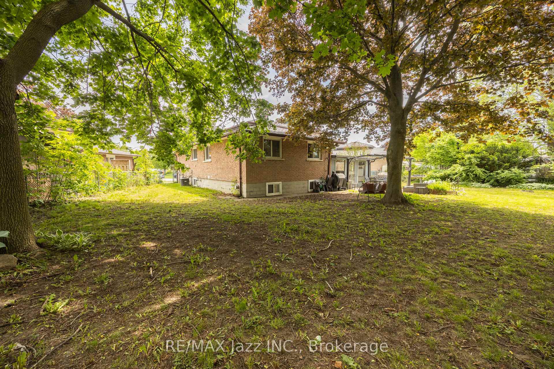 Photo 41 of 62 Crossley Drive, Port Hope — HOMEH