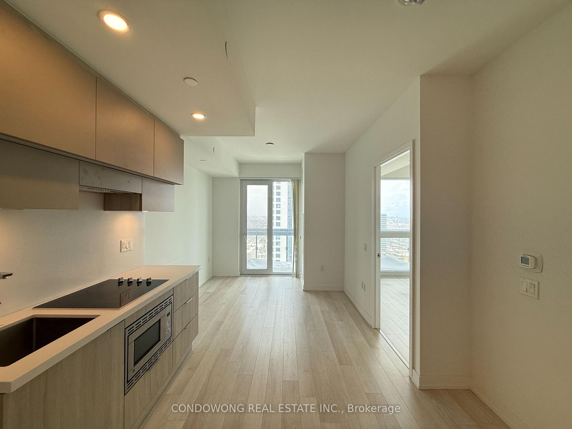 Photo 2 of Unit 2901, 39 Roehampton Avenue, Toronto, Mount Pleasant West — HOMEH