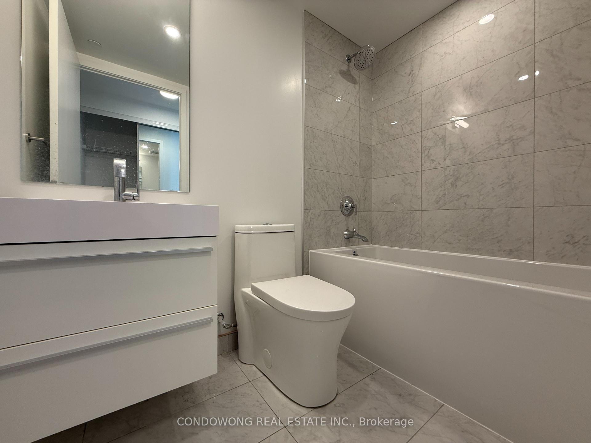 Photo 9 of Unit 2901, 39 Roehampton Avenue, Toronto, Mount Pleasant West — HOMEH