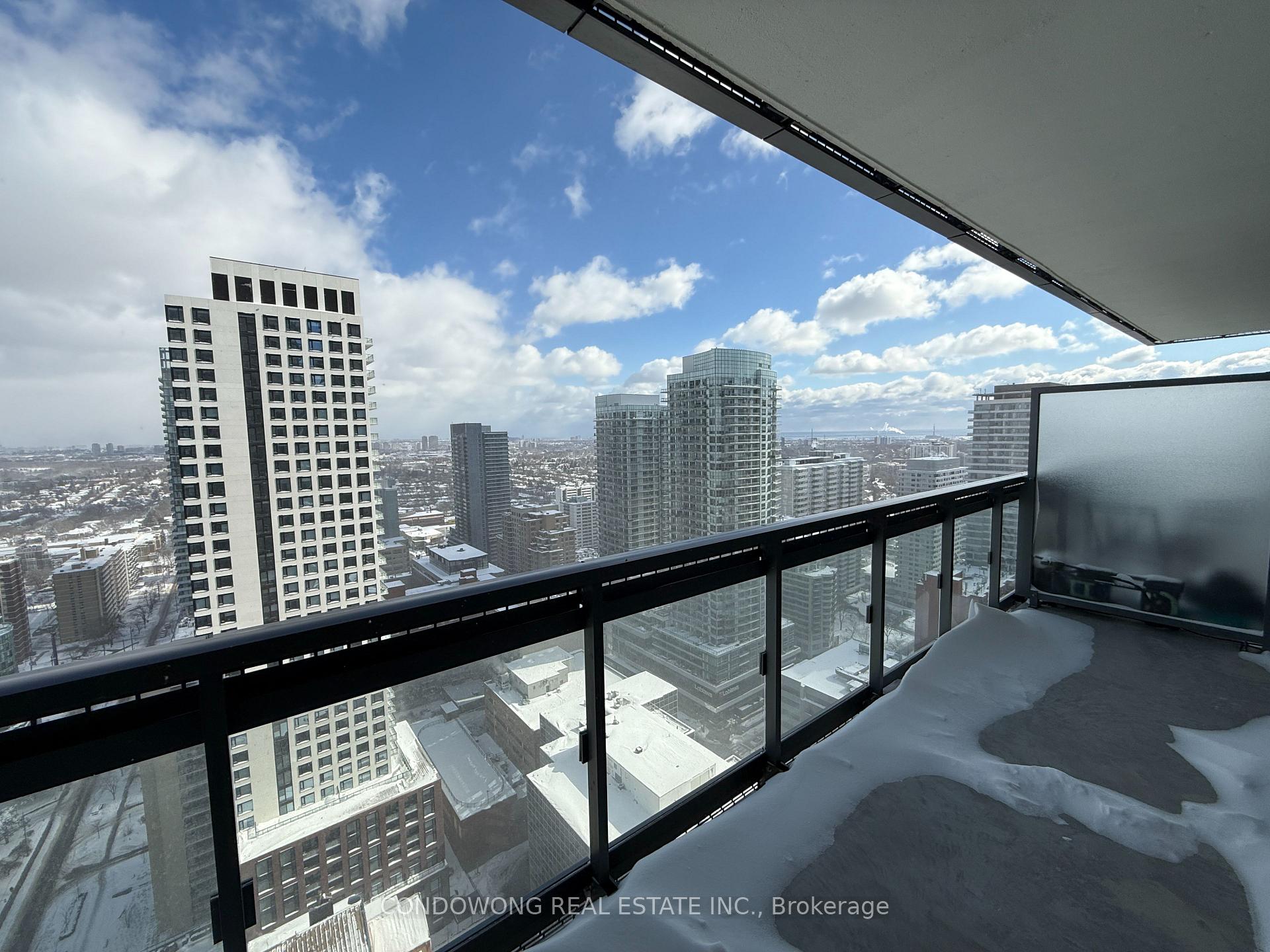 Photo 12 of Unit 2901, 39 Roehampton Avenue, Toronto, Mount Pleasant West — HOMEH