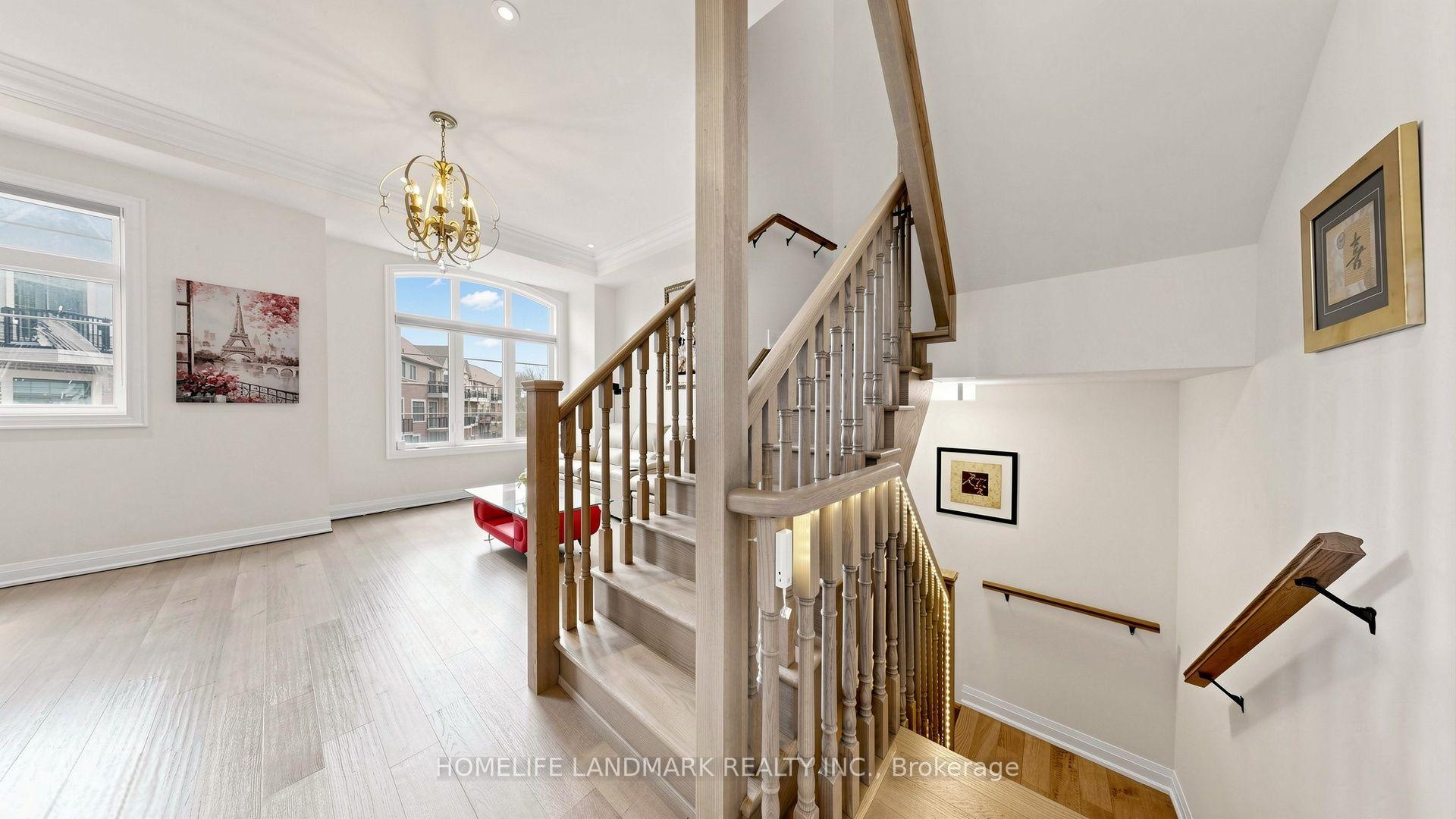 Photo 15 of 18 Gardenders Lane, Markham, Angus Glen — HOMEH