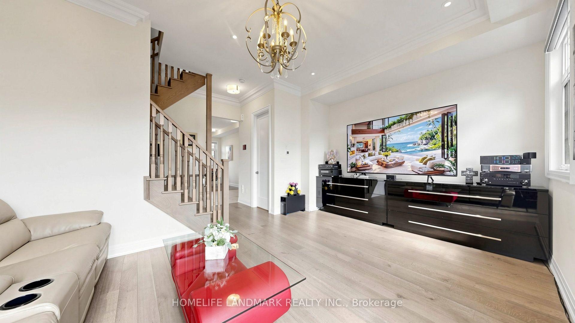 Photo 23 of 18 Gardenders Lane, Markham, Angus Glen — HOMEH