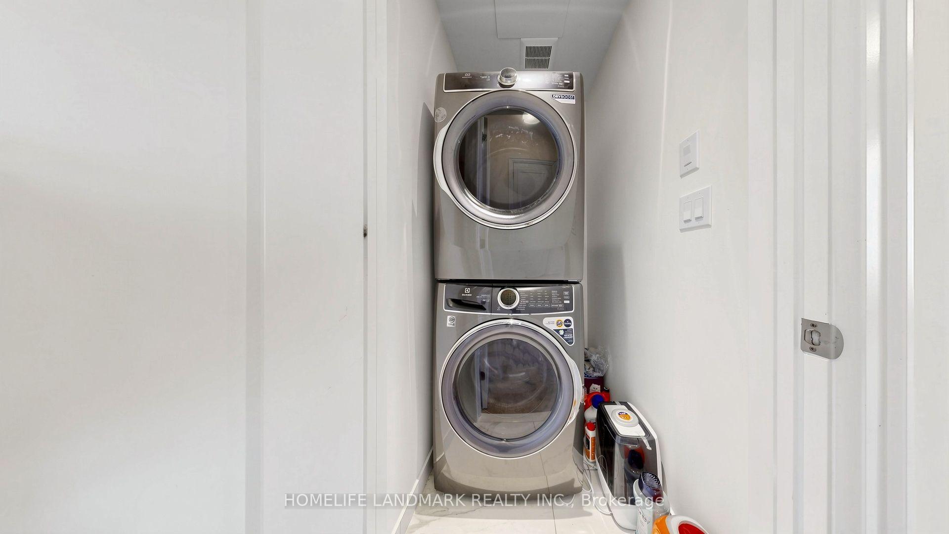 Photo 45 of 18 Gardenders Lane, Markham, Angus Glen — HOMEH