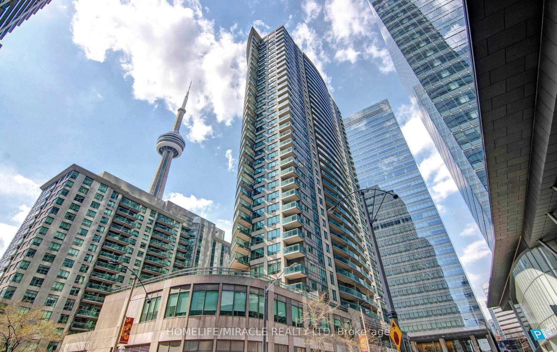 Photo 1 of Unit 1509, 30 Grand Trunk Crescent, Toronto, Waterfront Communities — HOMEH