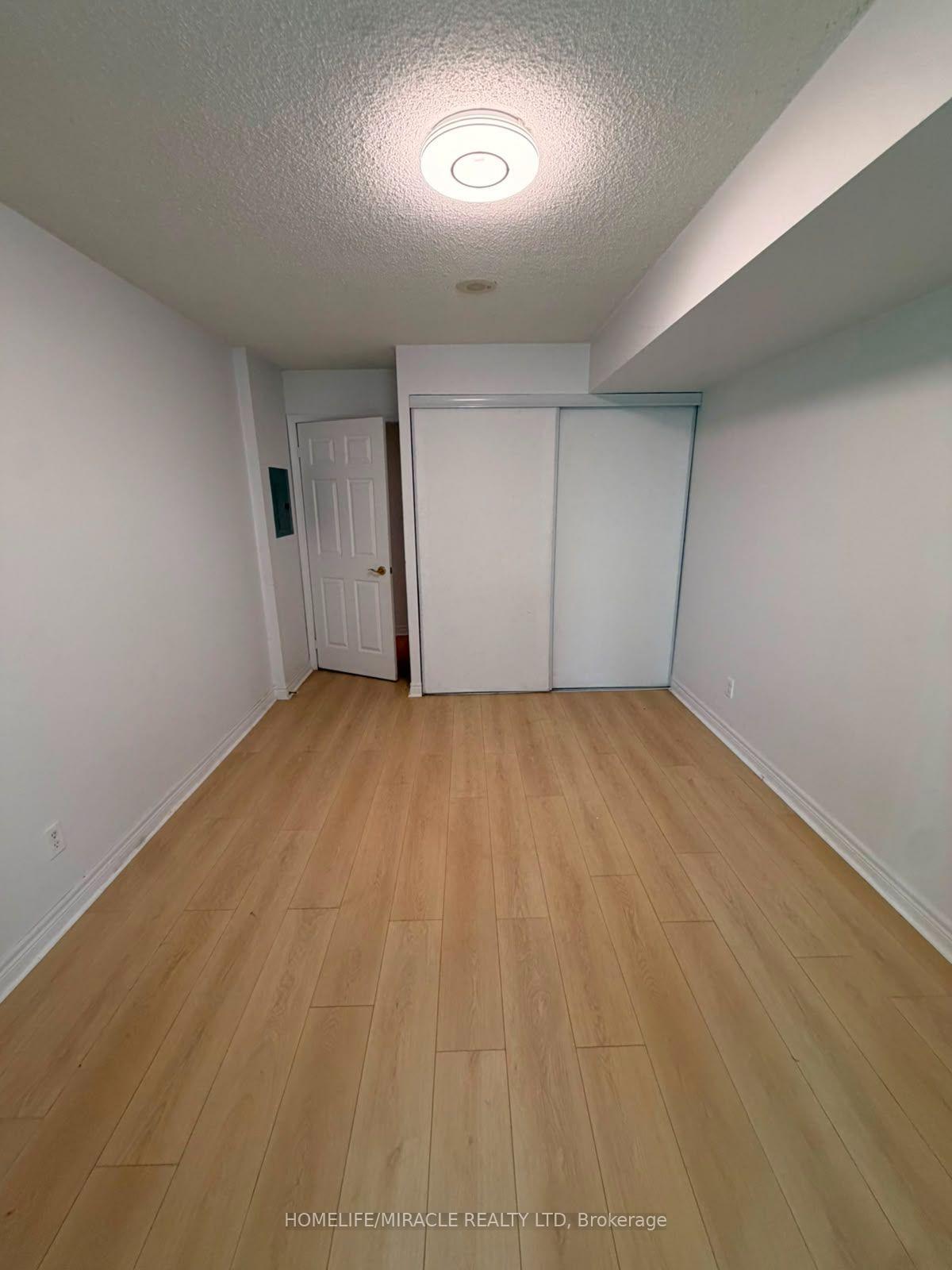 Photo 26 of Unit 1509, 30 Grand Trunk Crescent, Toronto, Waterfront Communities — HOMEH