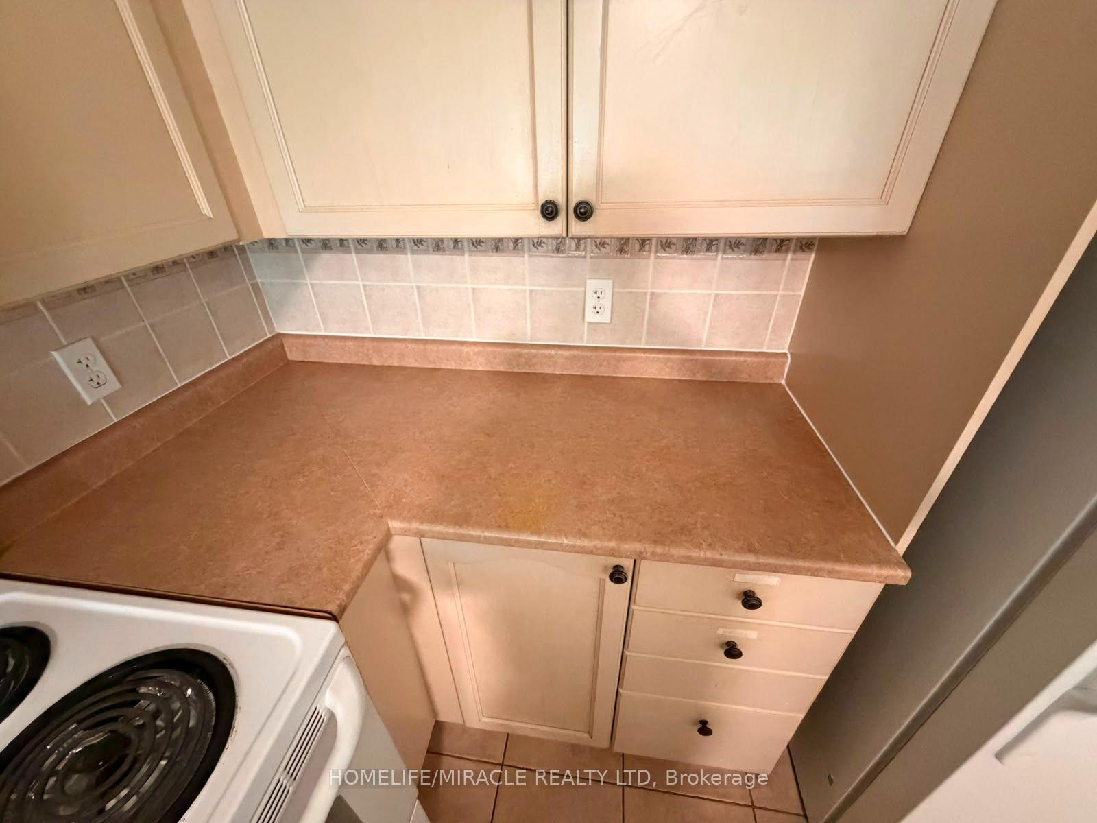 Photo 30 of Unit 1509, 30 Grand Trunk Crescent, Toronto, Waterfront Communities — HOMEH