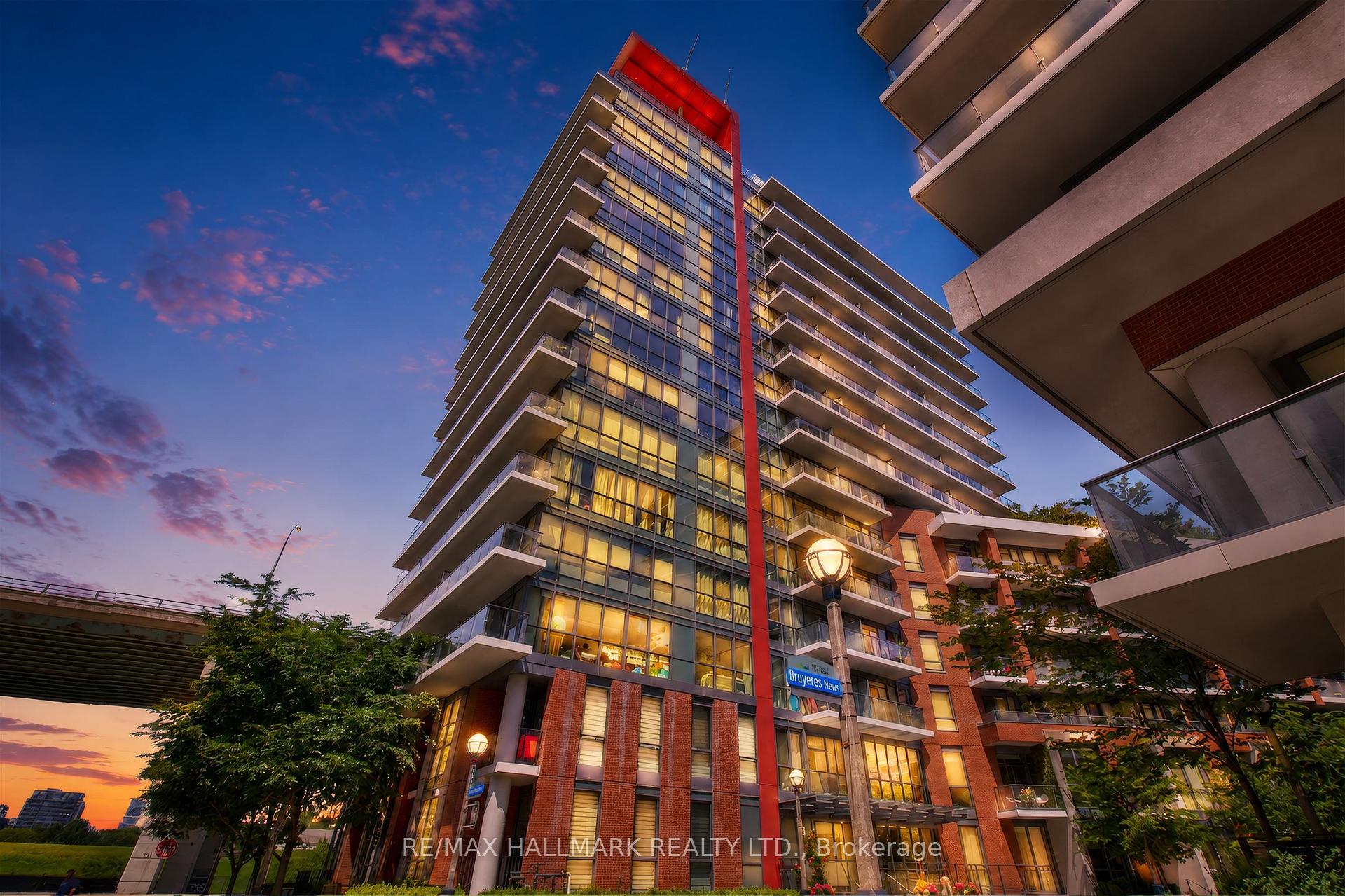 Photo 2 of Unit 320, 50 Bruyeres Mews, Toronto, Niagara — HOMEH