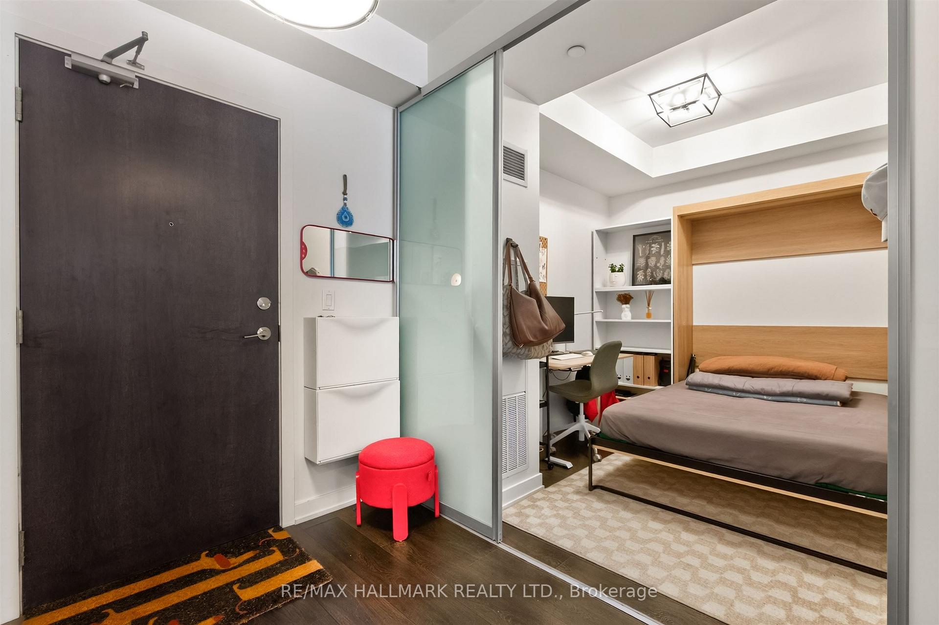 Photo 7 of Unit 320, 50 Bruyeres Mews, Toronto, Niagara — HOMEH