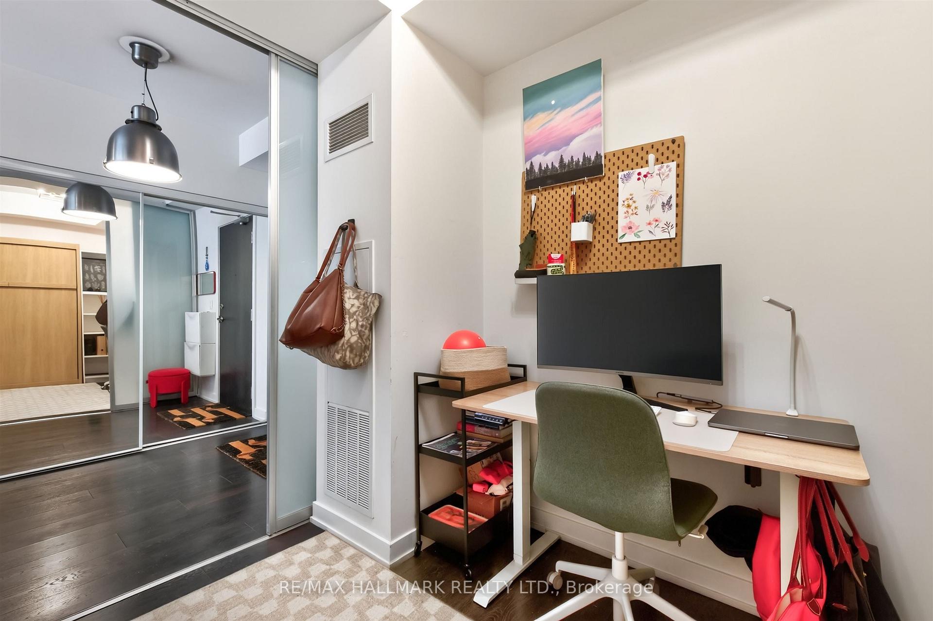 Photo 10 of Unit 320, 50 Bruyeres Mews, Toronto, Niagara — HOMEH