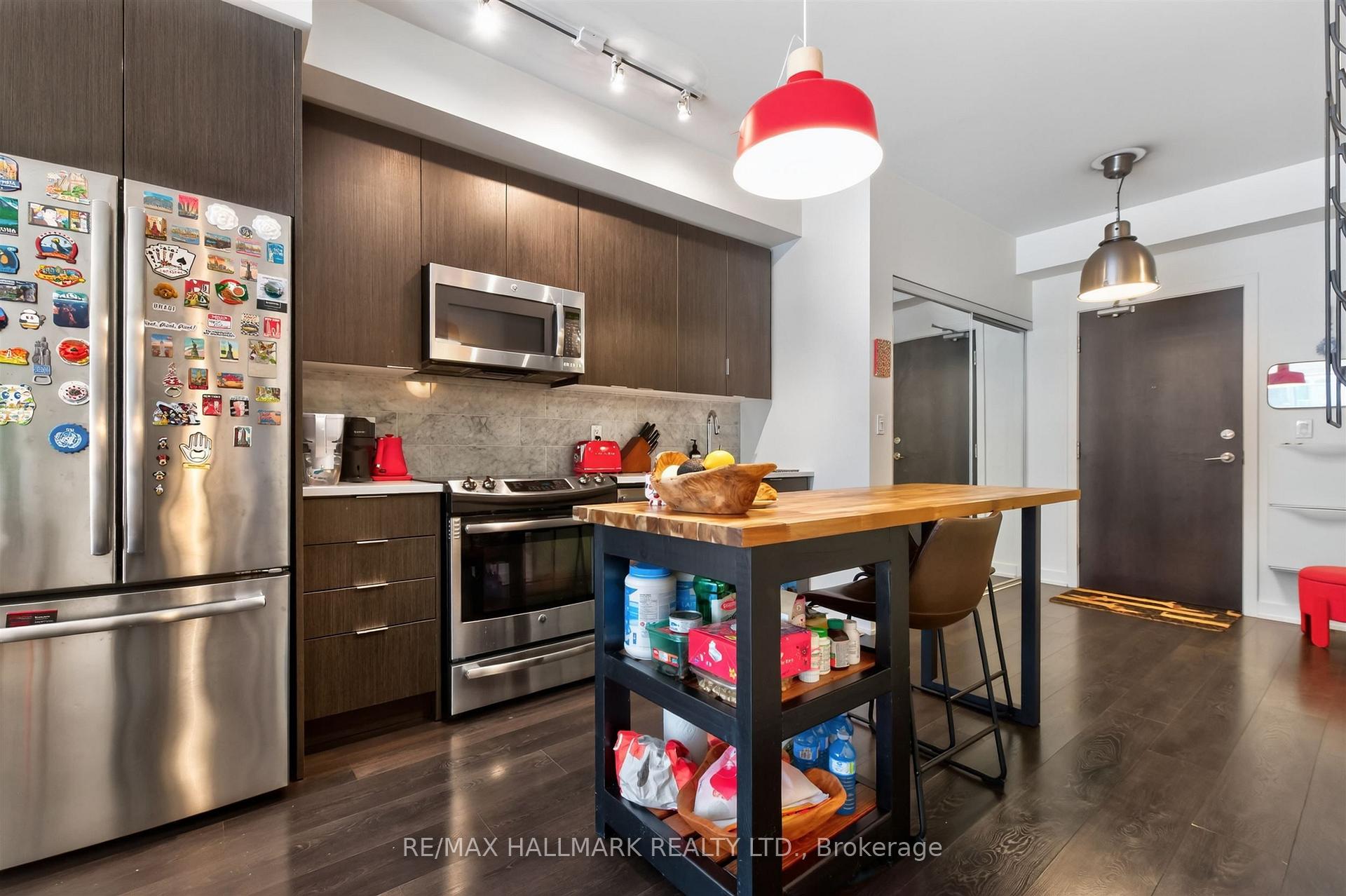 Photo 15 of Unit 320, 50 Bruyeres Mews, Toronto, Niagara — HOMEH