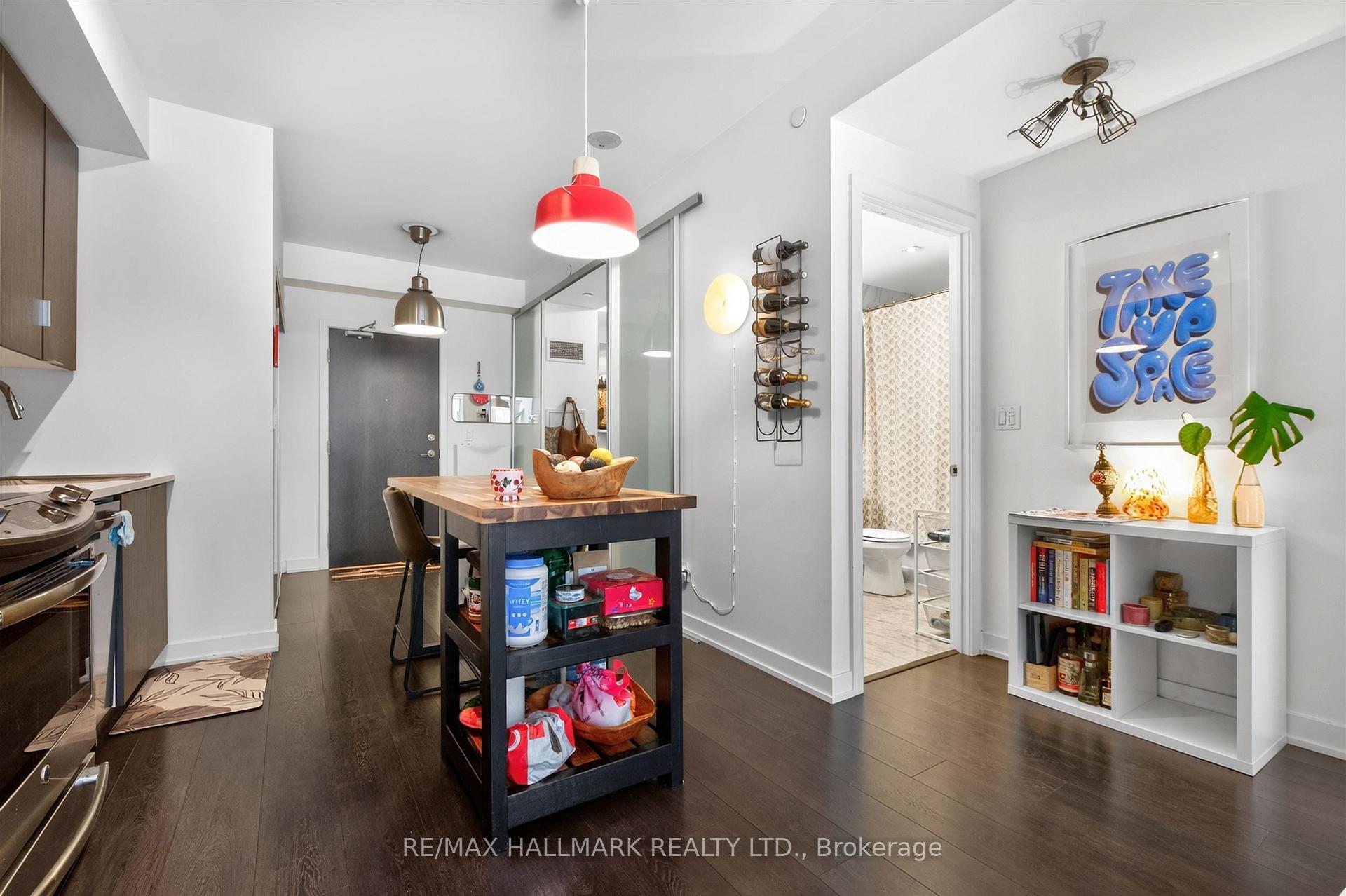 Photo 16 of Unit 320, 50 Bruyeres Mews, Toronto, Niagara — HOMEH