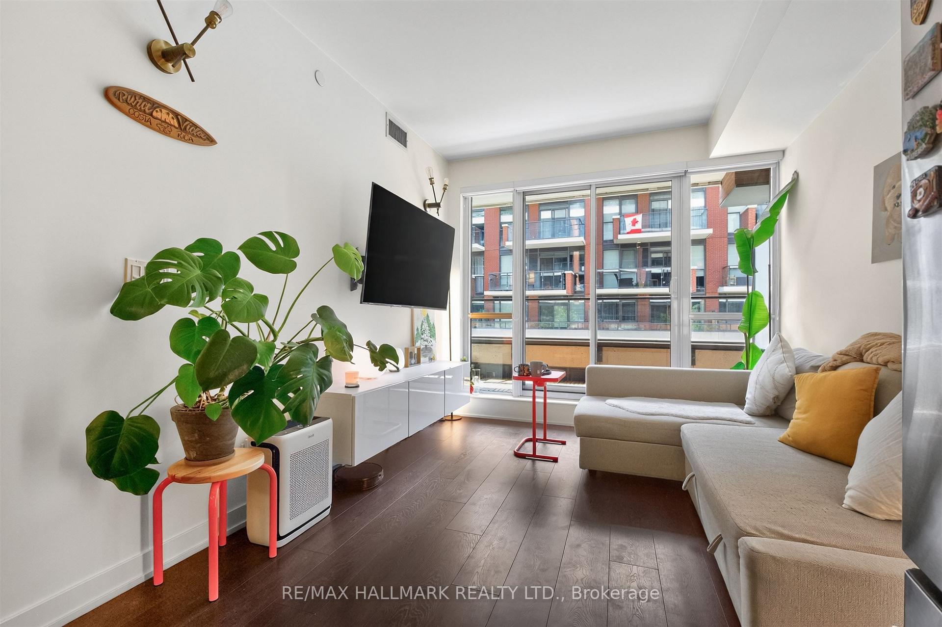 Photo 18 of Unit 320, 50 Bruyeres Mews, Toronto, Niagara — HOMEH