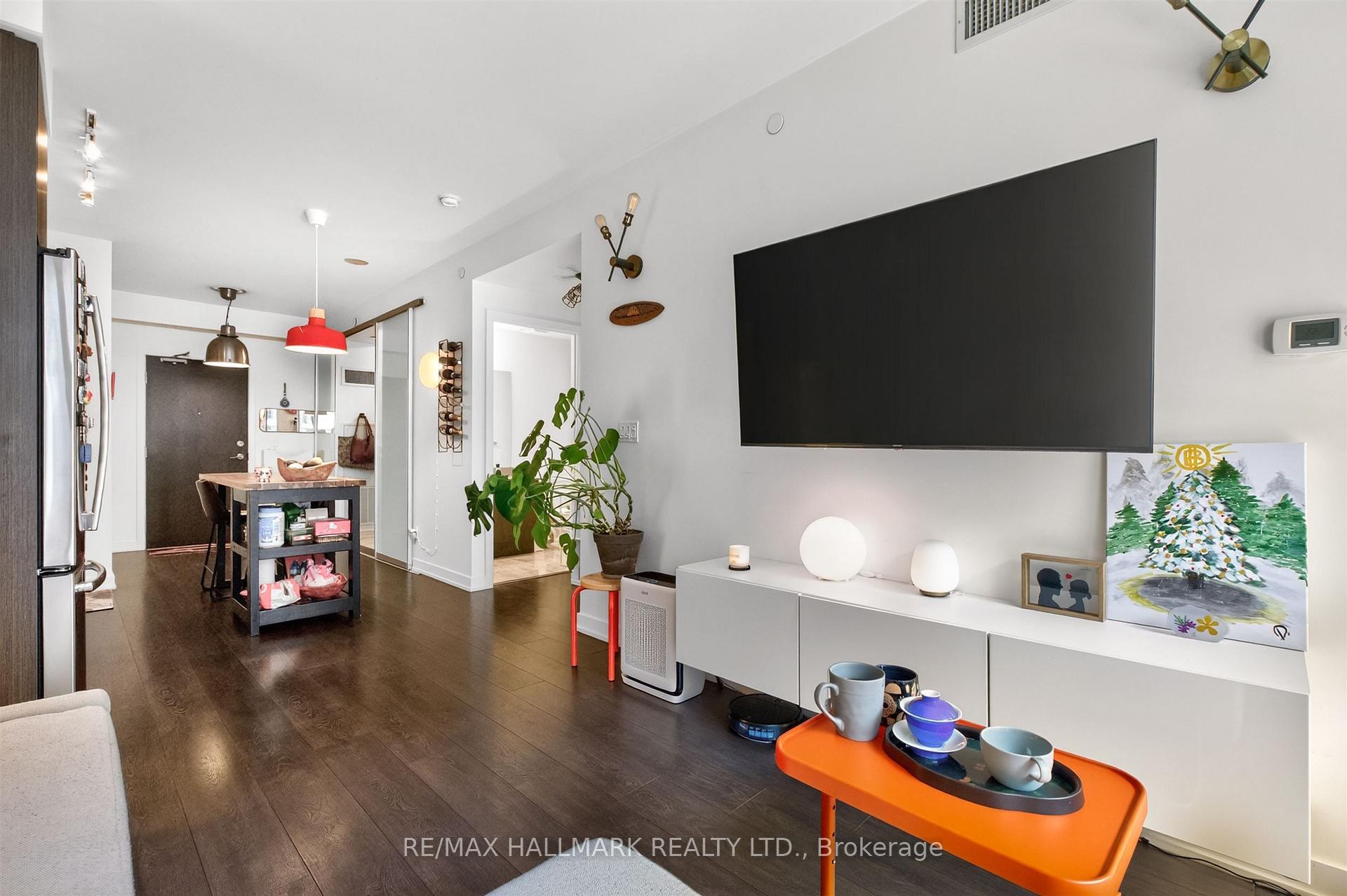 Photo 21 of Unit 320, 50 Bruyeres Mews, Toronto, Niagara — HOMEH