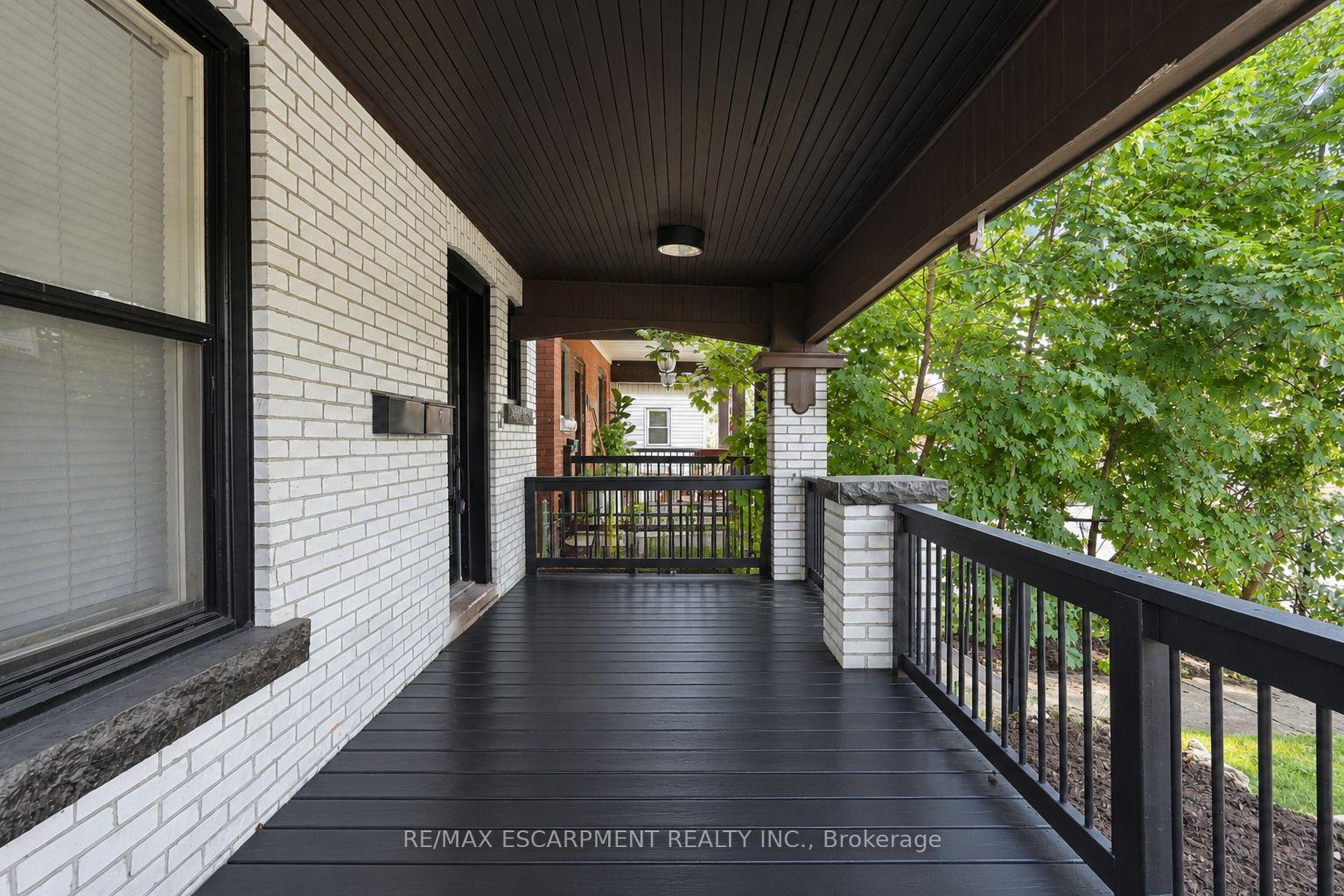 Photo 4 of 106 Barnesdale Avenue N, Hamilton, Stipley — HOMEH