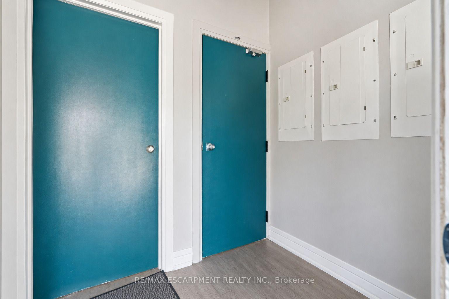 Photo 8 of 106 Barnesdale Avenue N, Hamilton, Stipley — HOMEH