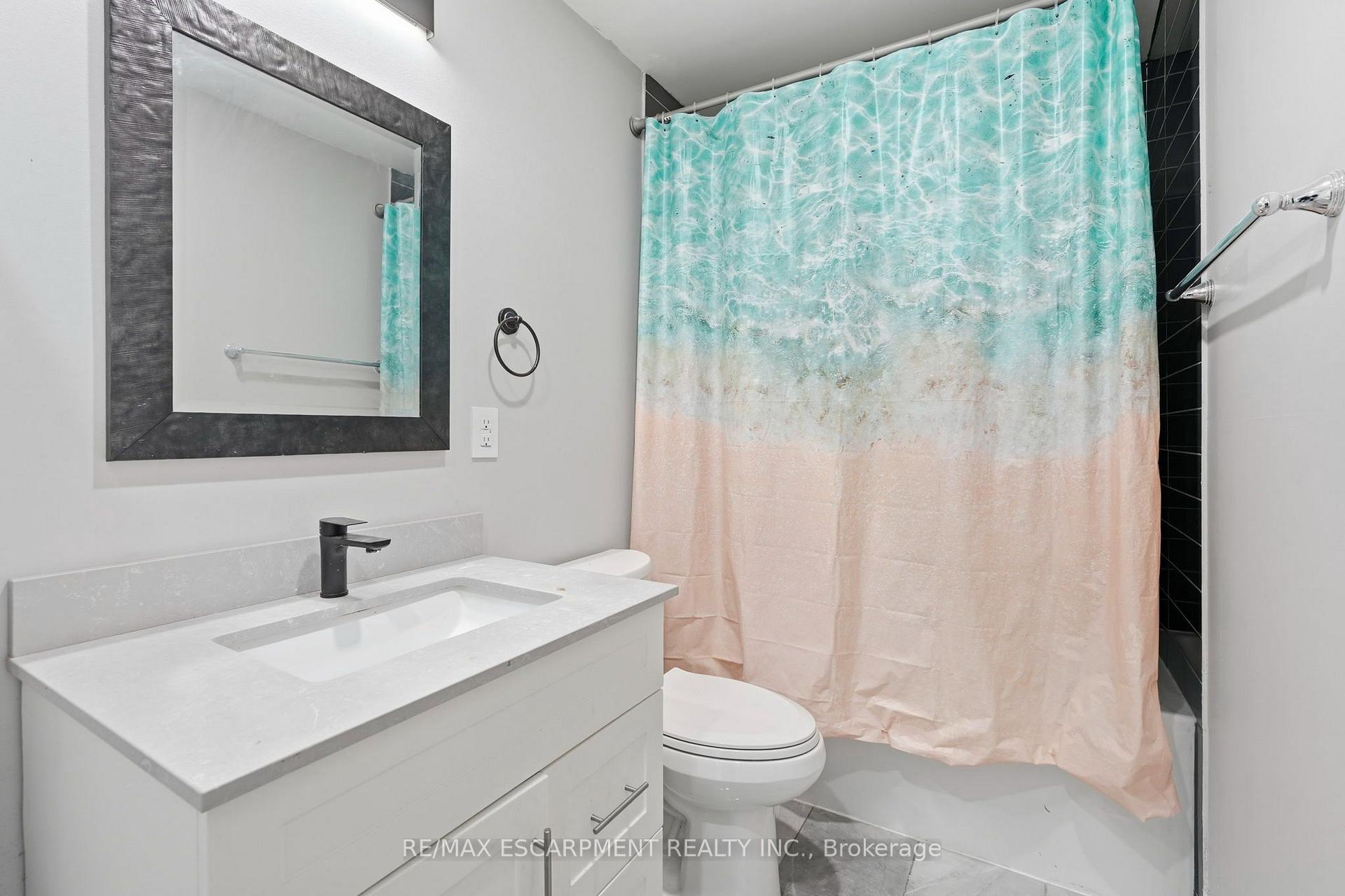 Photo 12 of 106 Barnesdale Avenue N, Hamilton, Stipley — HOMEH