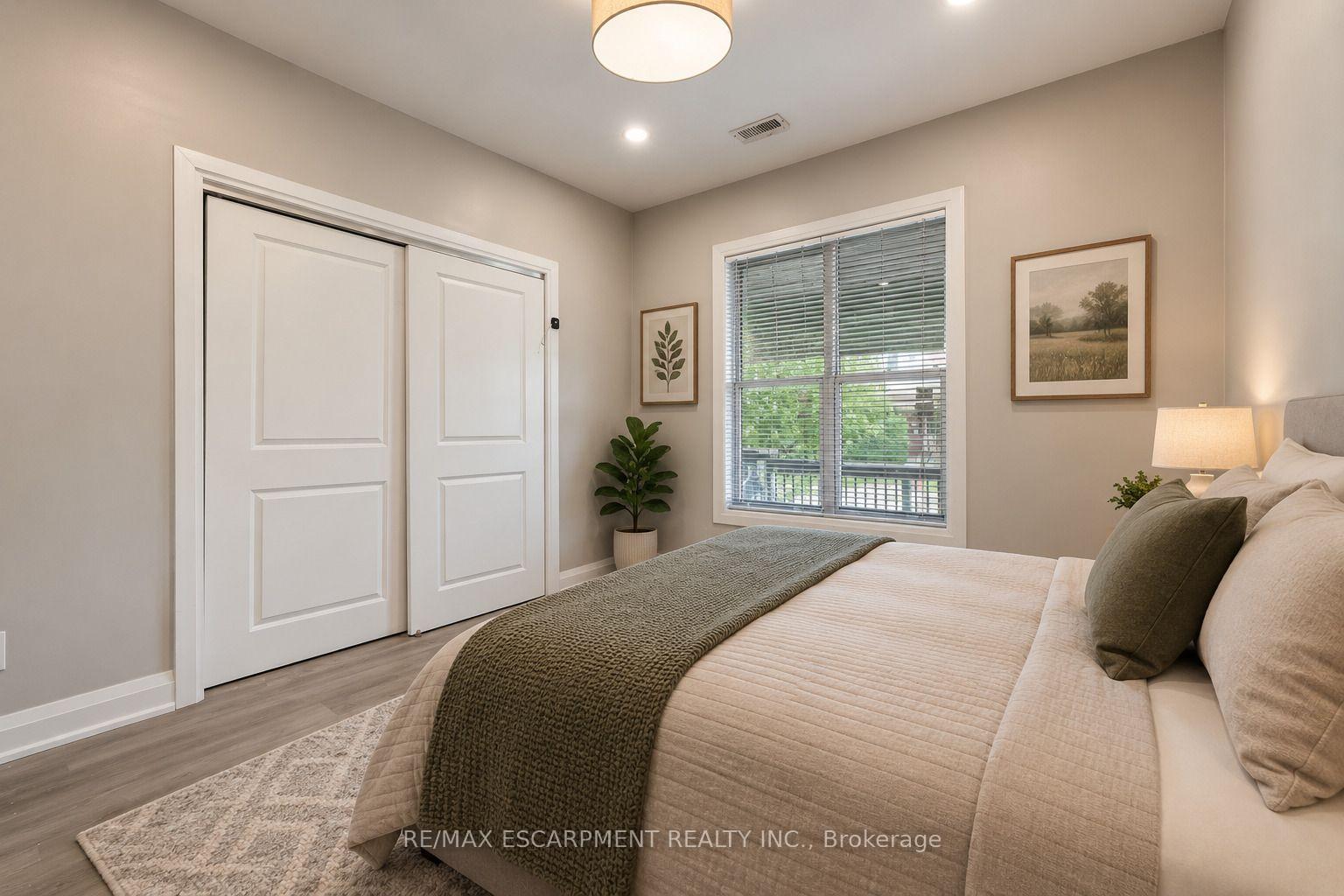 Photo 14 of 106 Barnesdale Avenue N, Hamilton, Stipley — HOMEH