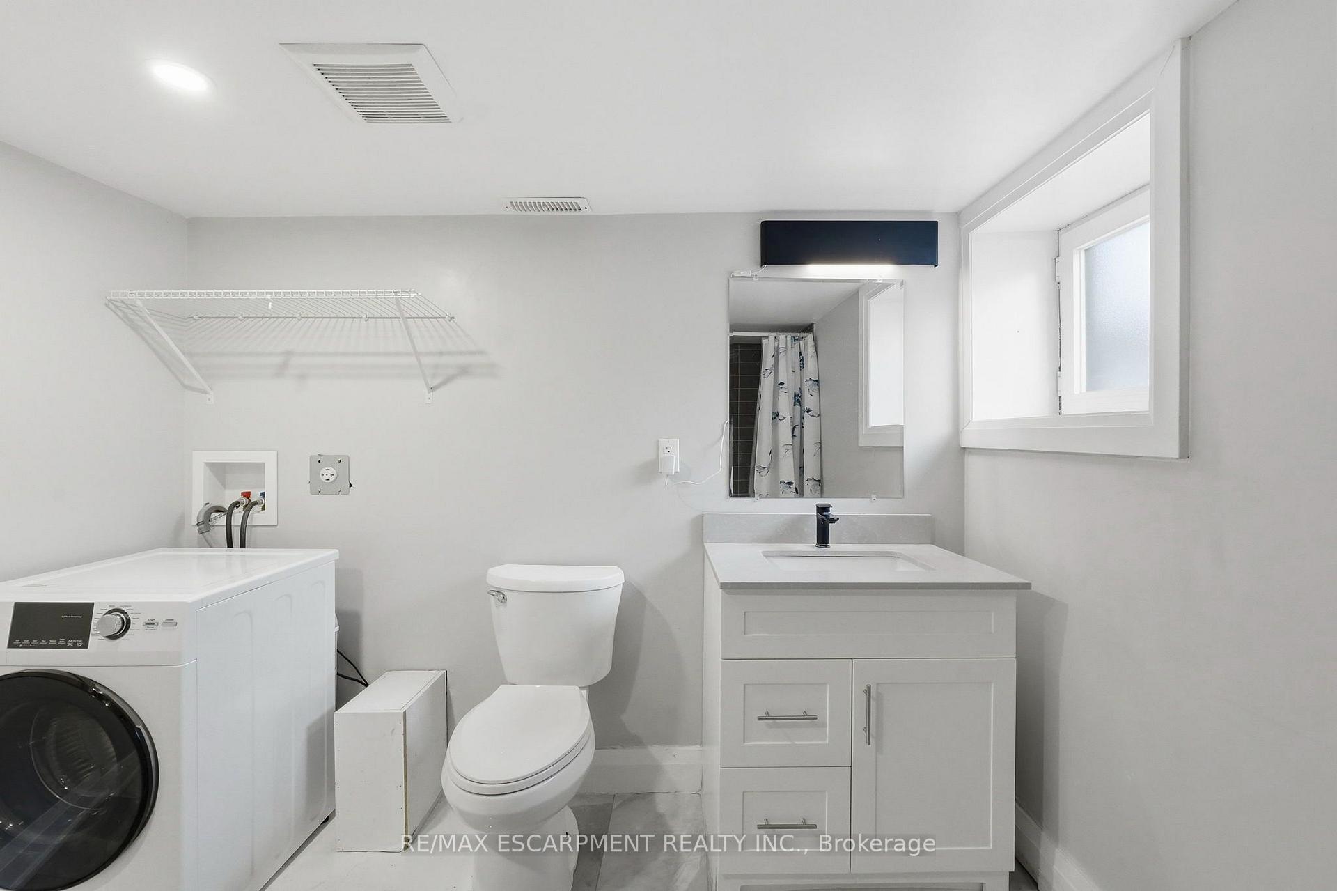 Photo 41 of 106 Barnesdale Avenue N, Hamilton, Stipley — HOMEH