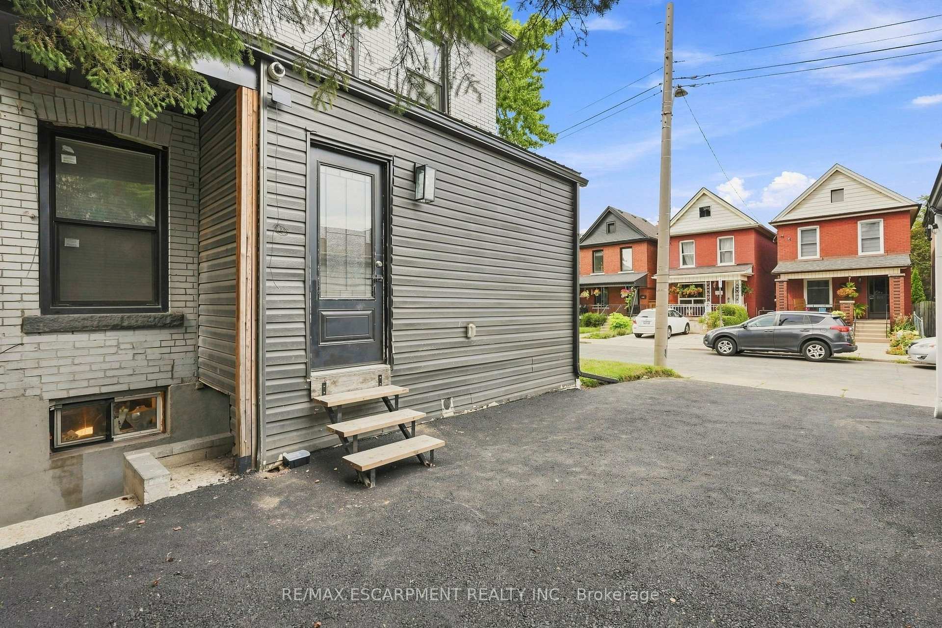 Photo 47 of 106 Barnesdale Avenue N, Hamilton, Stipley — HOMEH