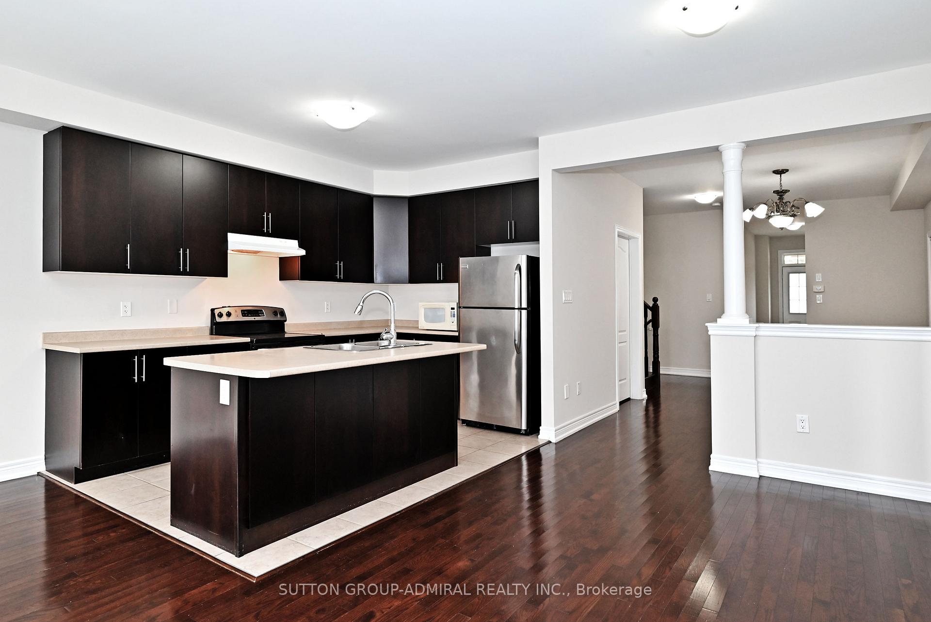 Photo 19 of 110 Southdown Avenue, Vaughan, Patterson — HOMEH