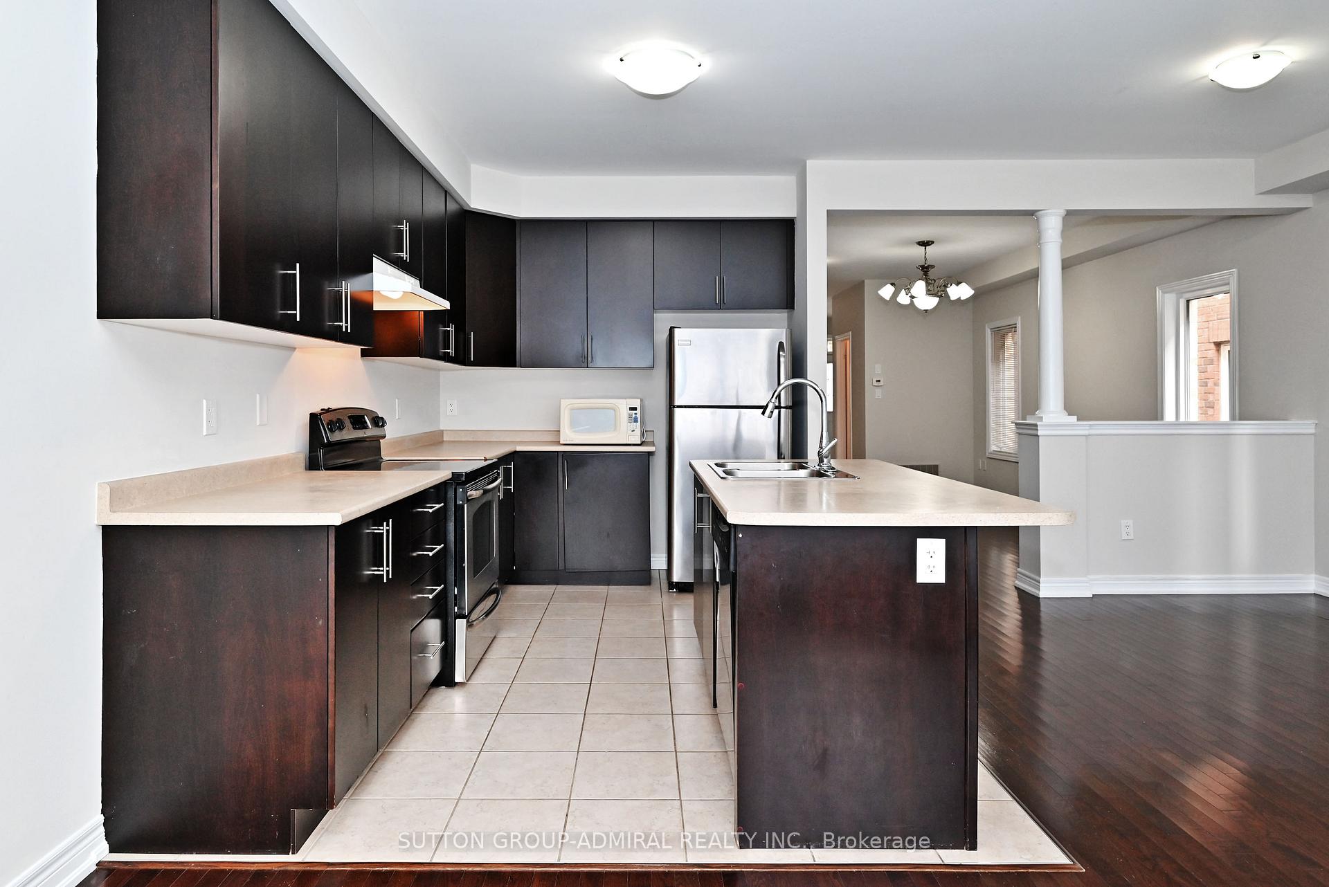 Photo 25 of 110 Southdown Avenue, Vaughan, Patterson — HOMEH
