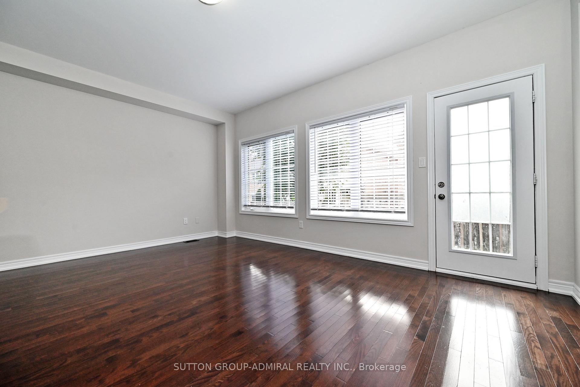 Photo 31 of 110 Southdown Avenue, Vaughan, Patterson — HOMEH