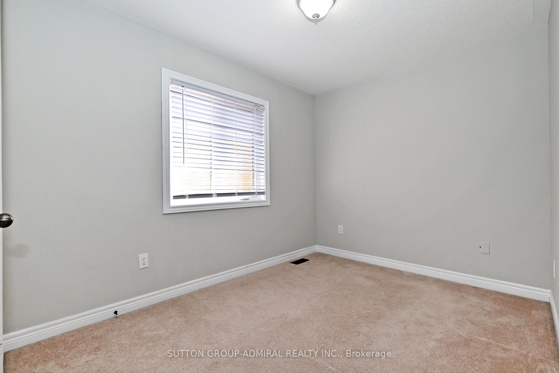 Photo 61 of 110 Southdown Avenue, Vaughan, Patterson — HOMEH