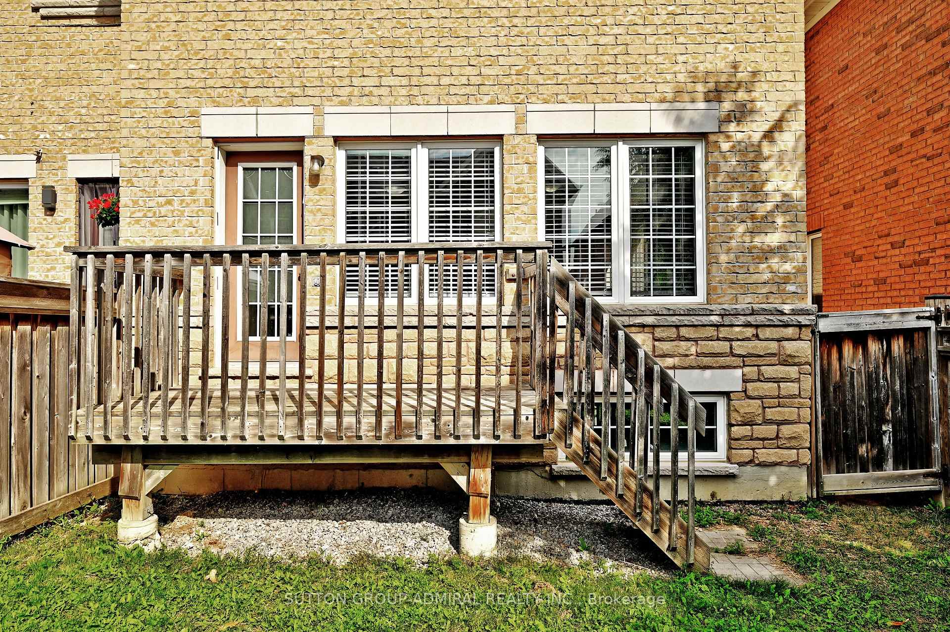 Photo 91 of 110 Southdown Avenue, Vaughan, Patterson — HOMEH