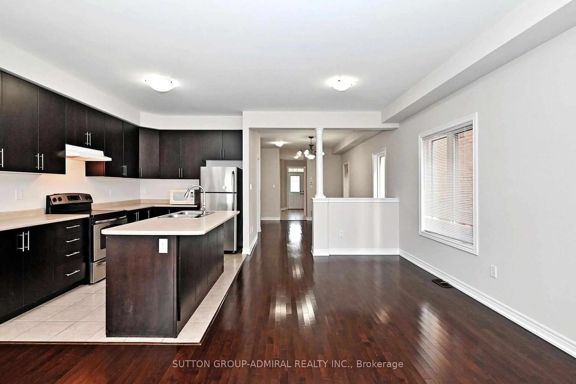 Photo 34 of 110 Southdown Avenue, Vaughan, Patterson — HOMEH