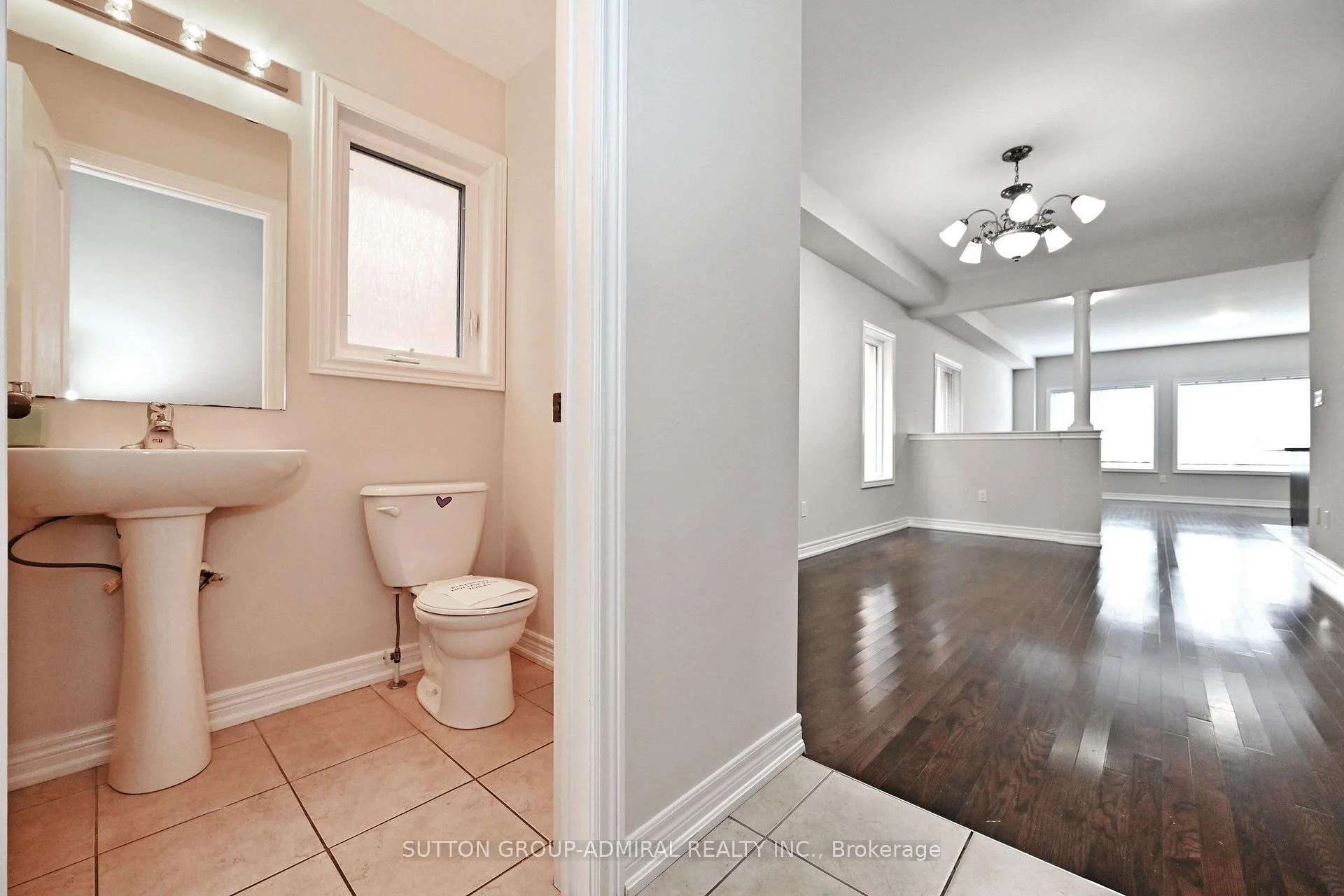 Photo 38 of 110 Southdown Avenue, Vaughan, Patterson — HOMEH