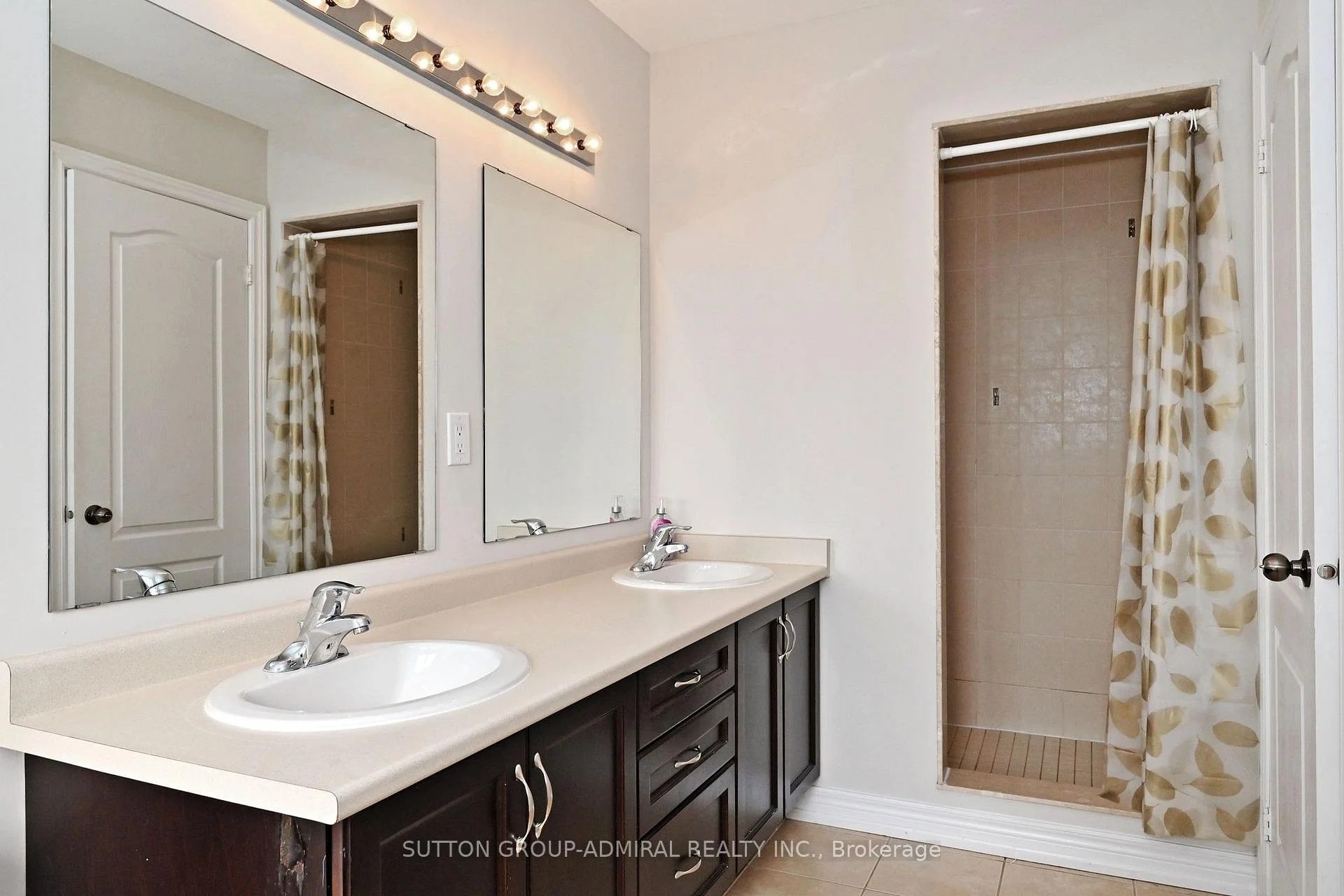 Photo 60 of 110 Southdown Avenue, Vaughan, Patterson — HOMEH