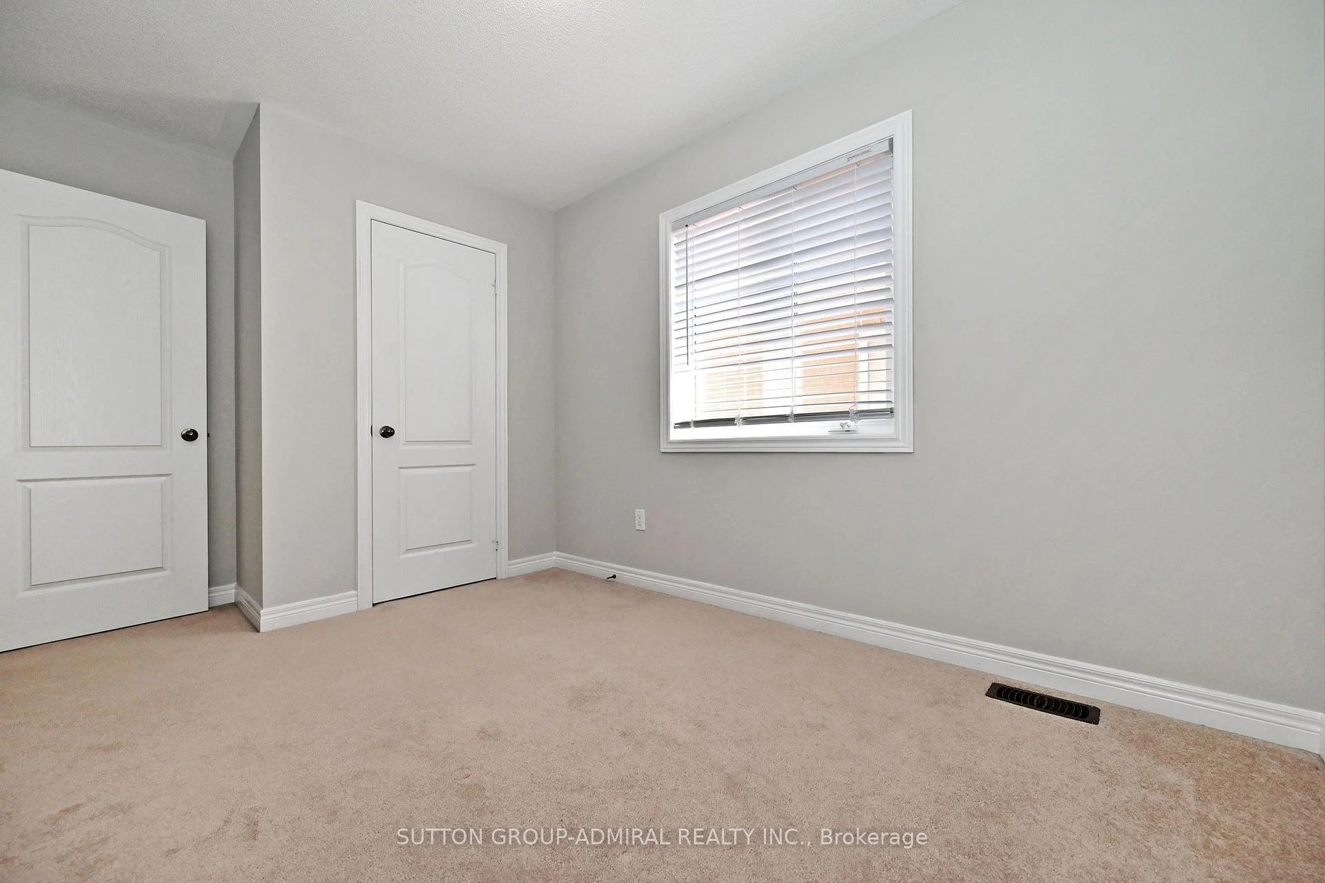 Photo 64 of 110 Southdown Avenue, Vaughan, Patterson — HOMEH