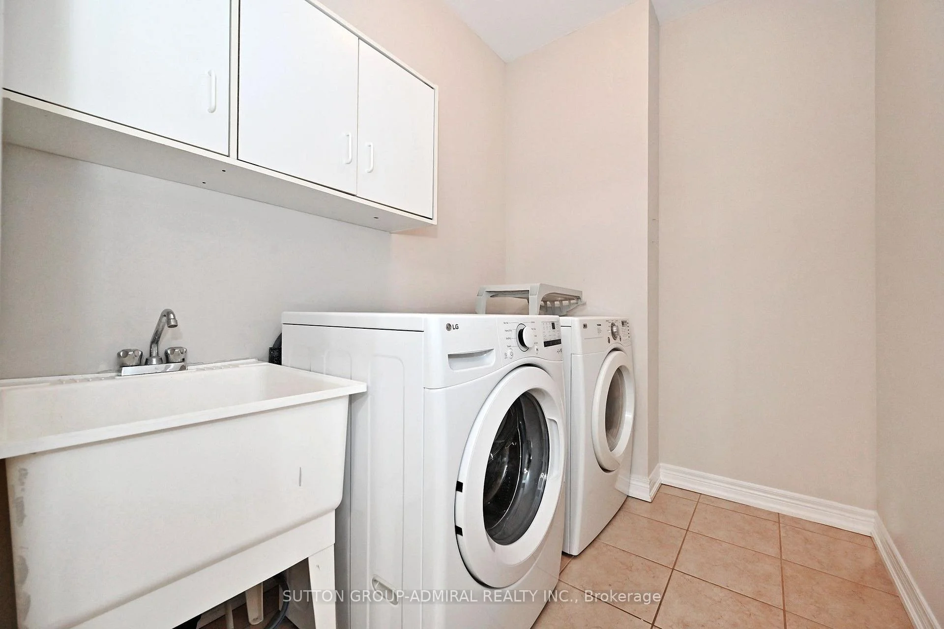 Photo 84 of 110 Southdown Avenue, Vaughan, Patterson — HOMEH