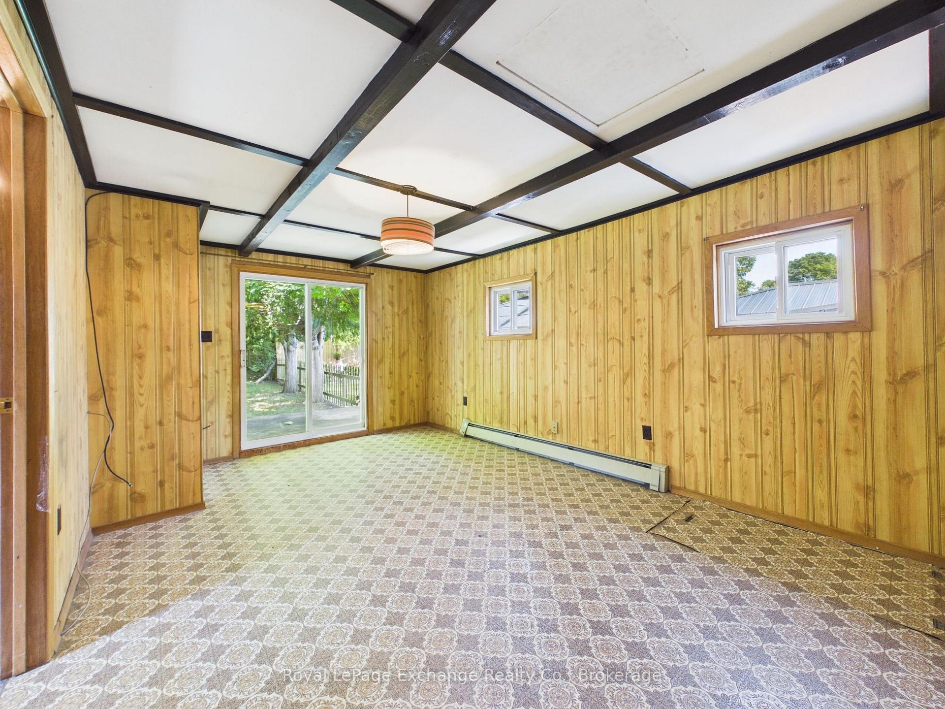 Photo 7 of 856 Olde Victoria Street, Kincardine — HOMEH