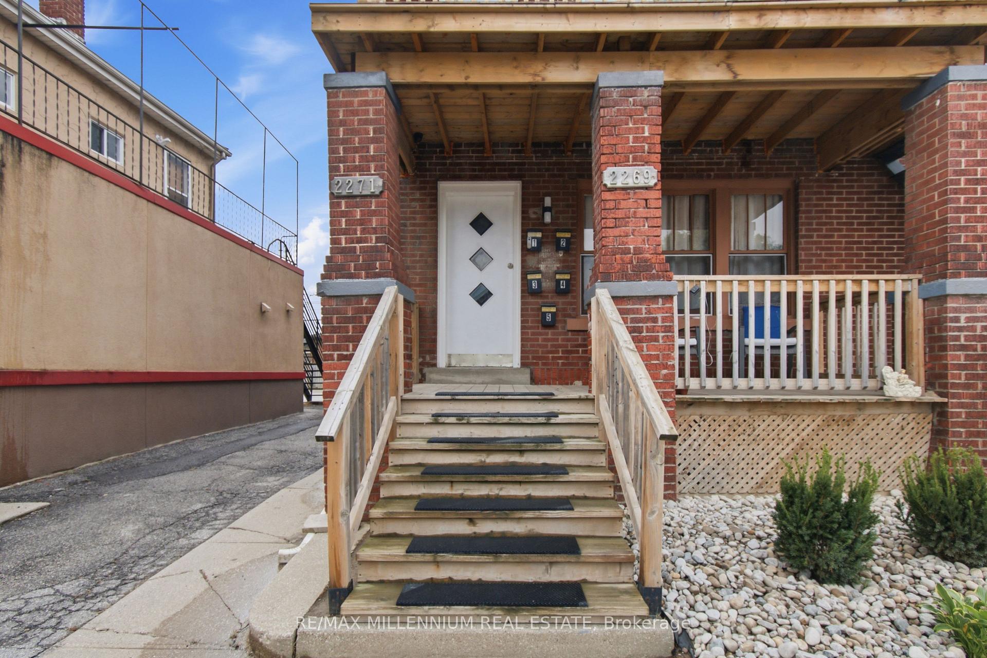 Photo 6 of 2269-71 Howard Avenue, Windsor — HOMEH