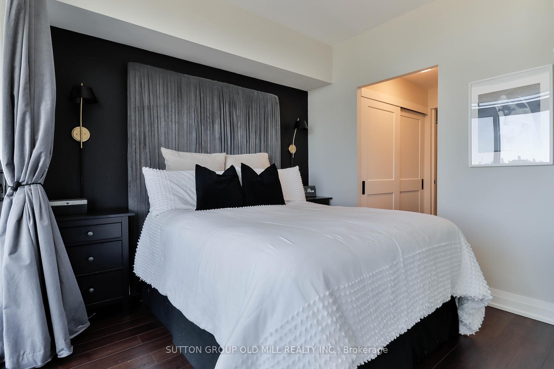 Photo 14 of Unit 602, 103 The Queensway, Toronto, High Park-Swansea — HOMEH