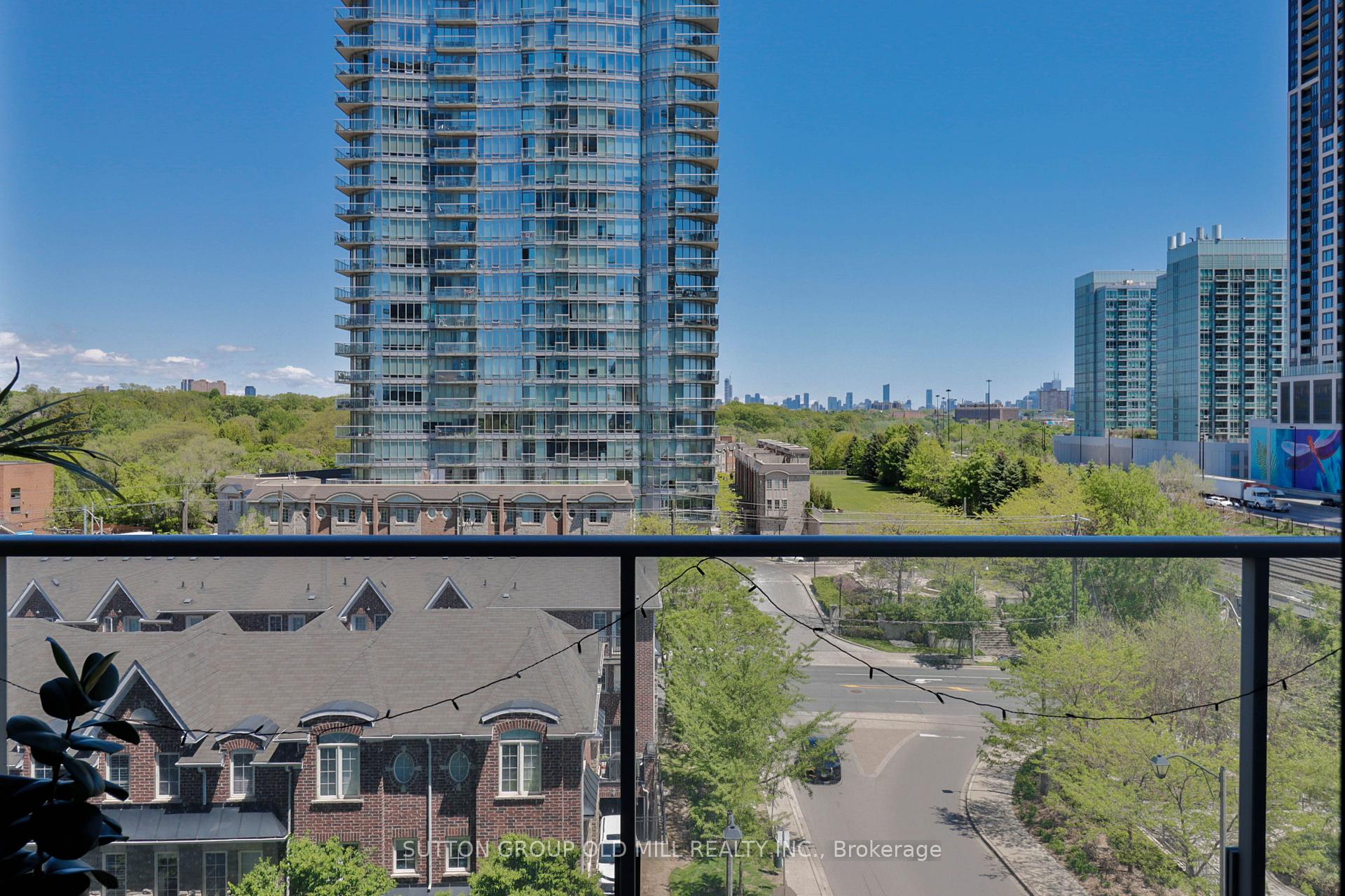 Photo 24 of Unit 602, 103 The Queensway, Toronto, High Park-Swansea — HOMEH