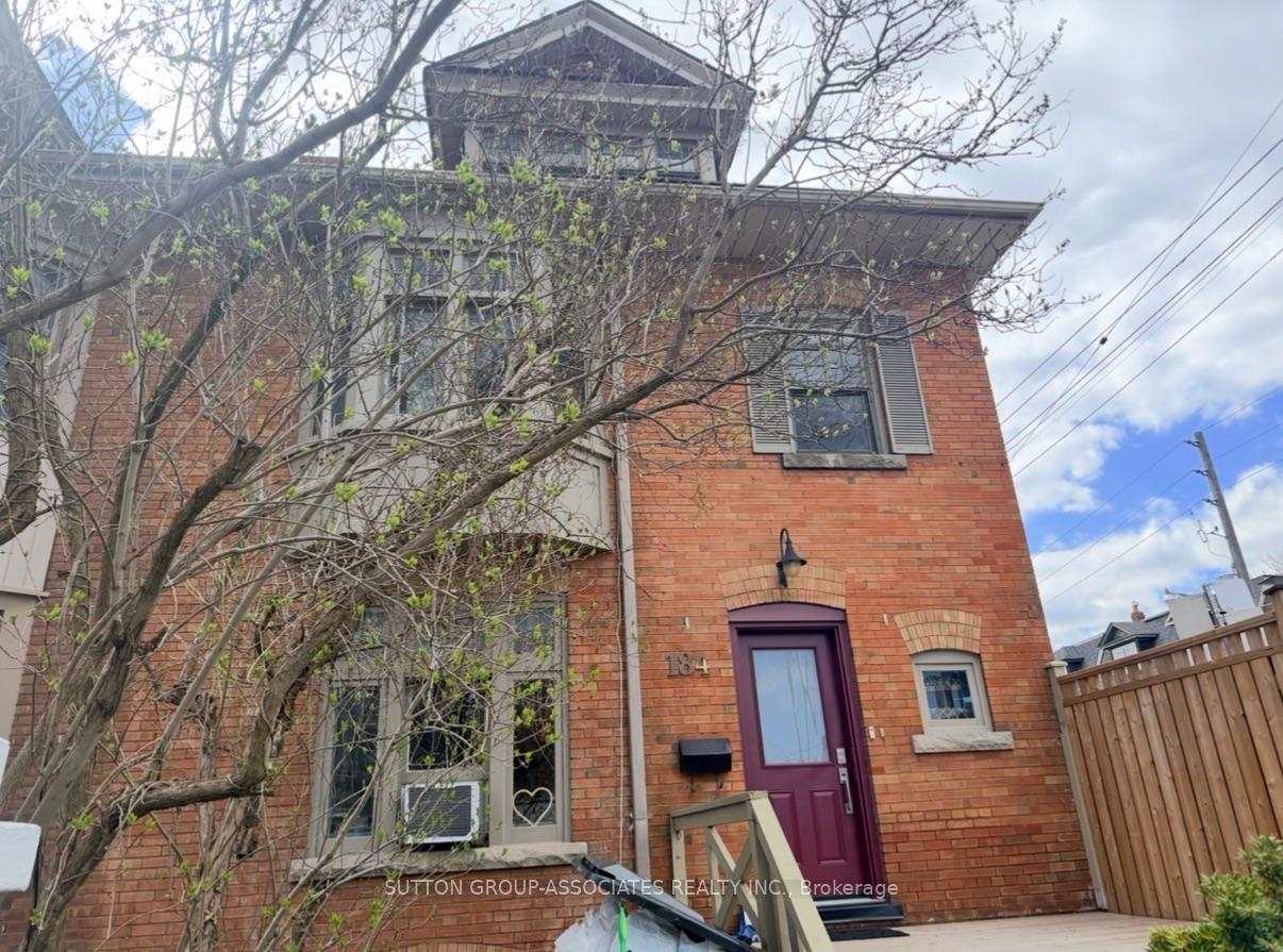 Photo 1 of Unit Upper, 184 Madison Avenue, Toronto, The Annex — HOMEH