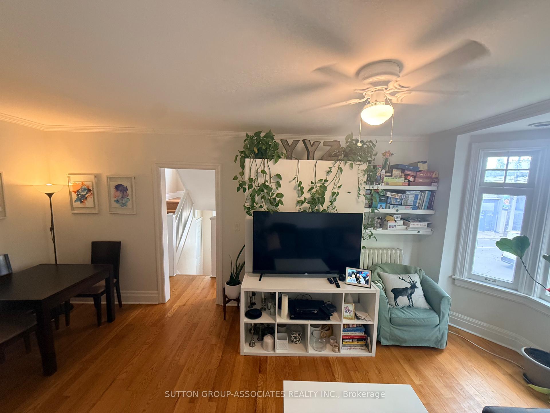Photo 9 of Unit Upper, 184 Madison Avenue, Toronto, The Annex — HOMEH